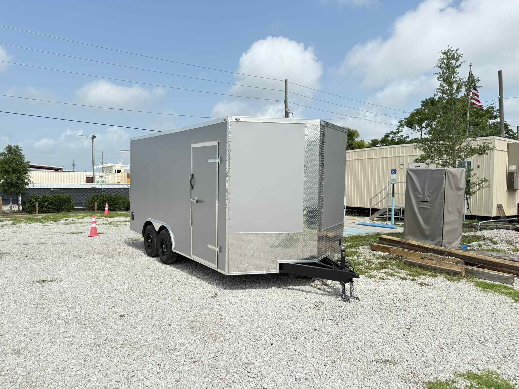 NEW 8.5×16 D & A Trailers Enclosed Trailer