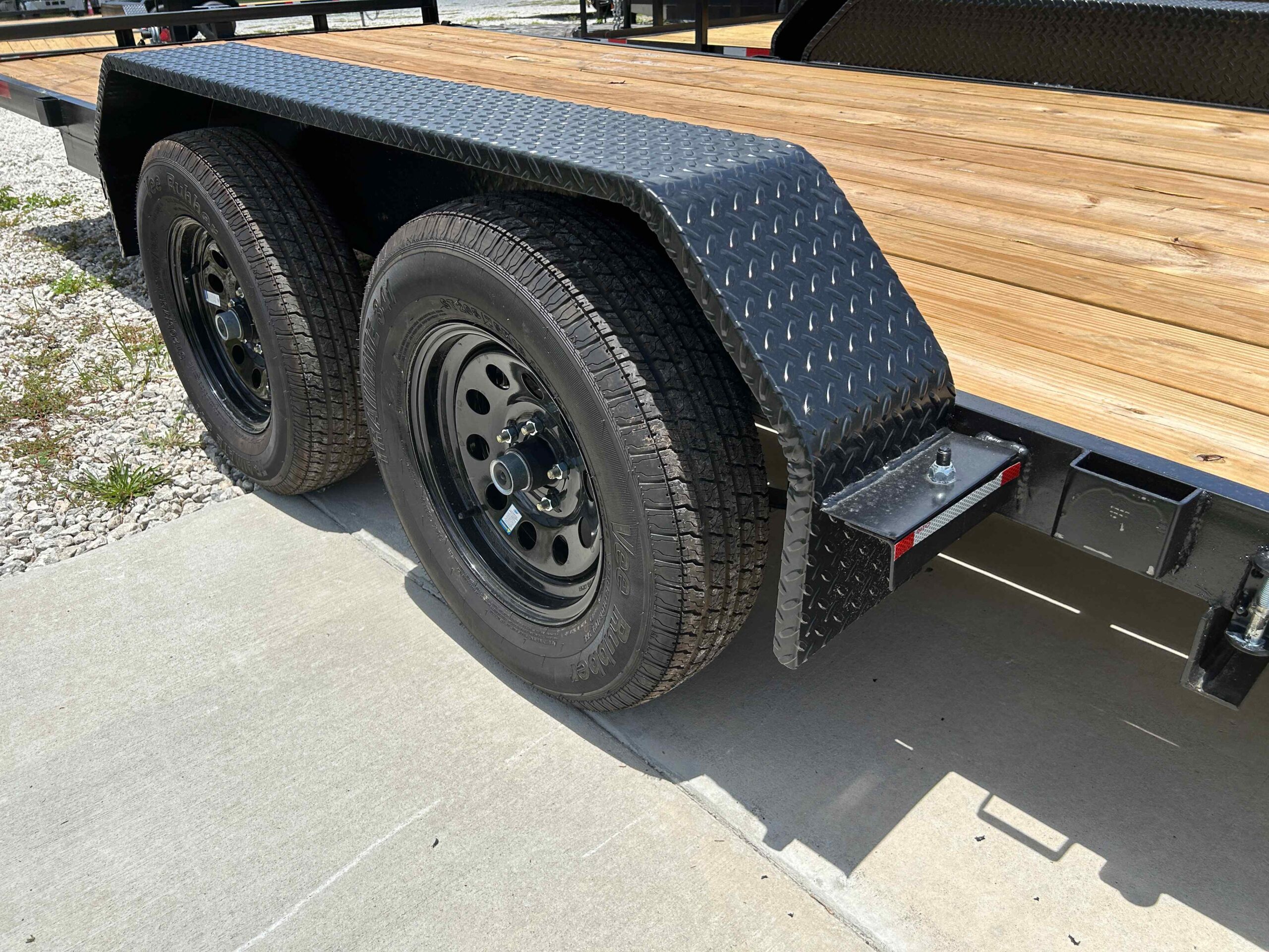 New 7×18 WORLDWIDE TRAILER Car Trailer