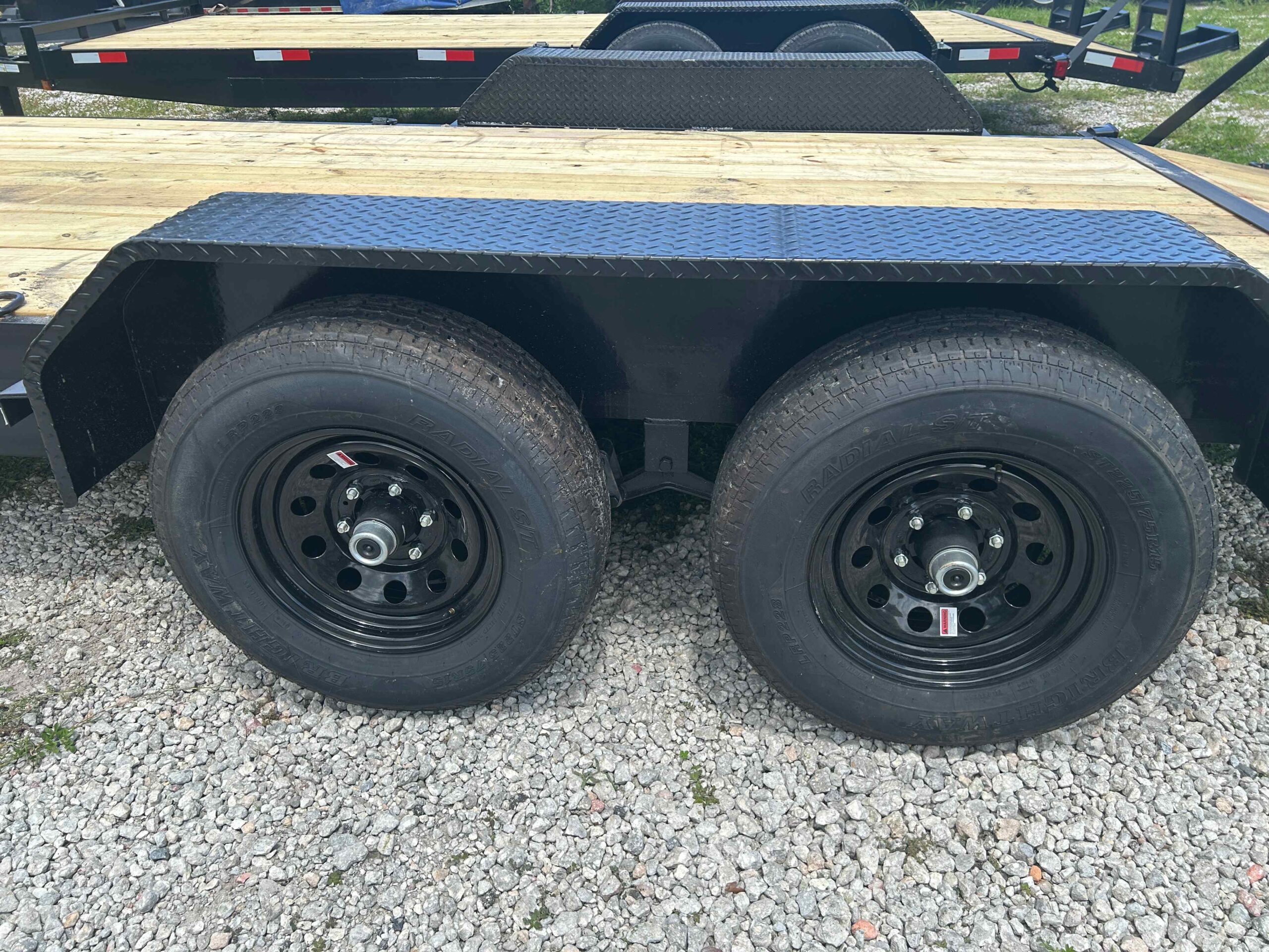 New 7×18 WORLDWIDE TRAILER Equipment Trailer