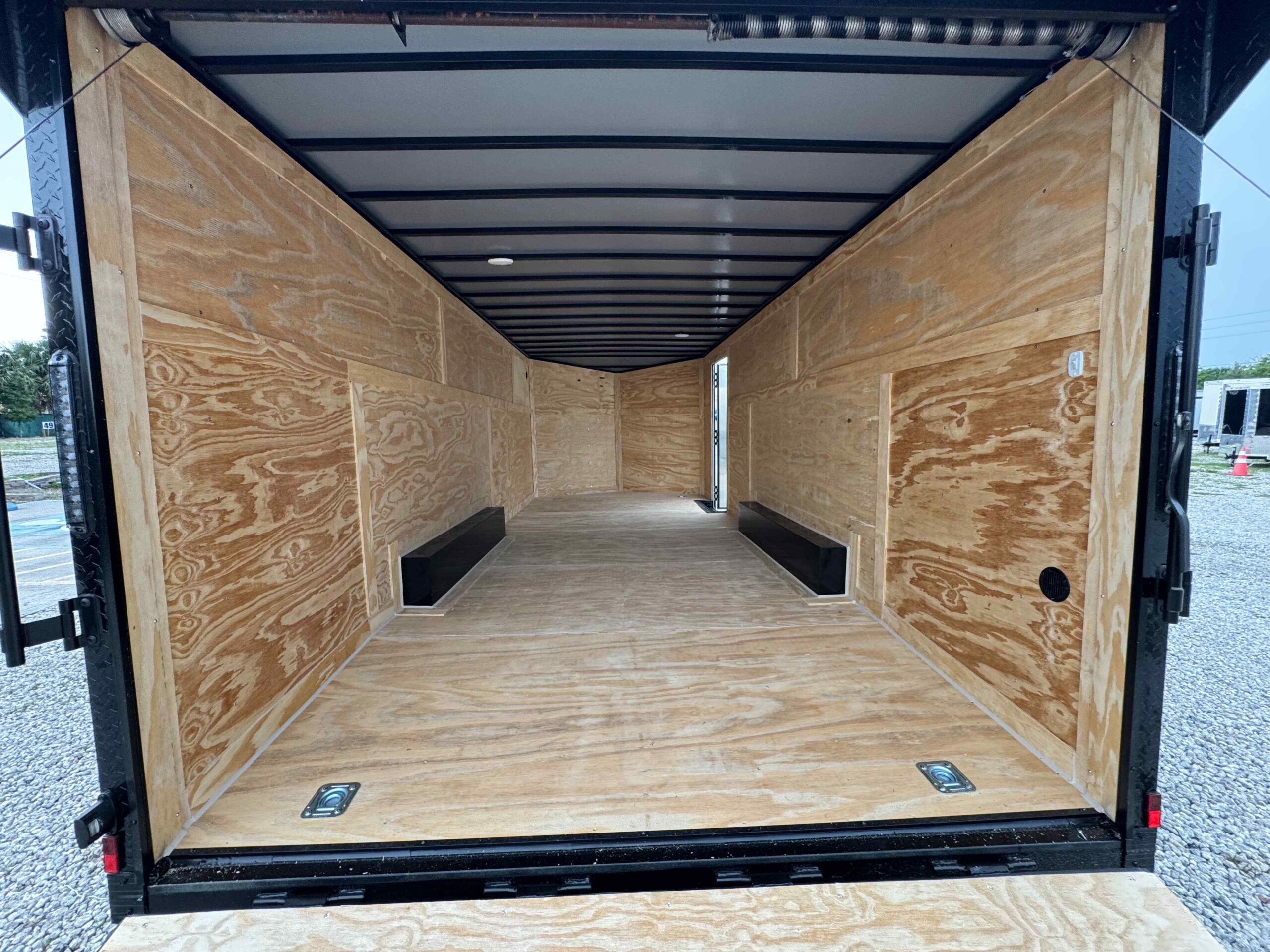 New 8.5×20 CYNERGY CARGO Enclosed Trailer