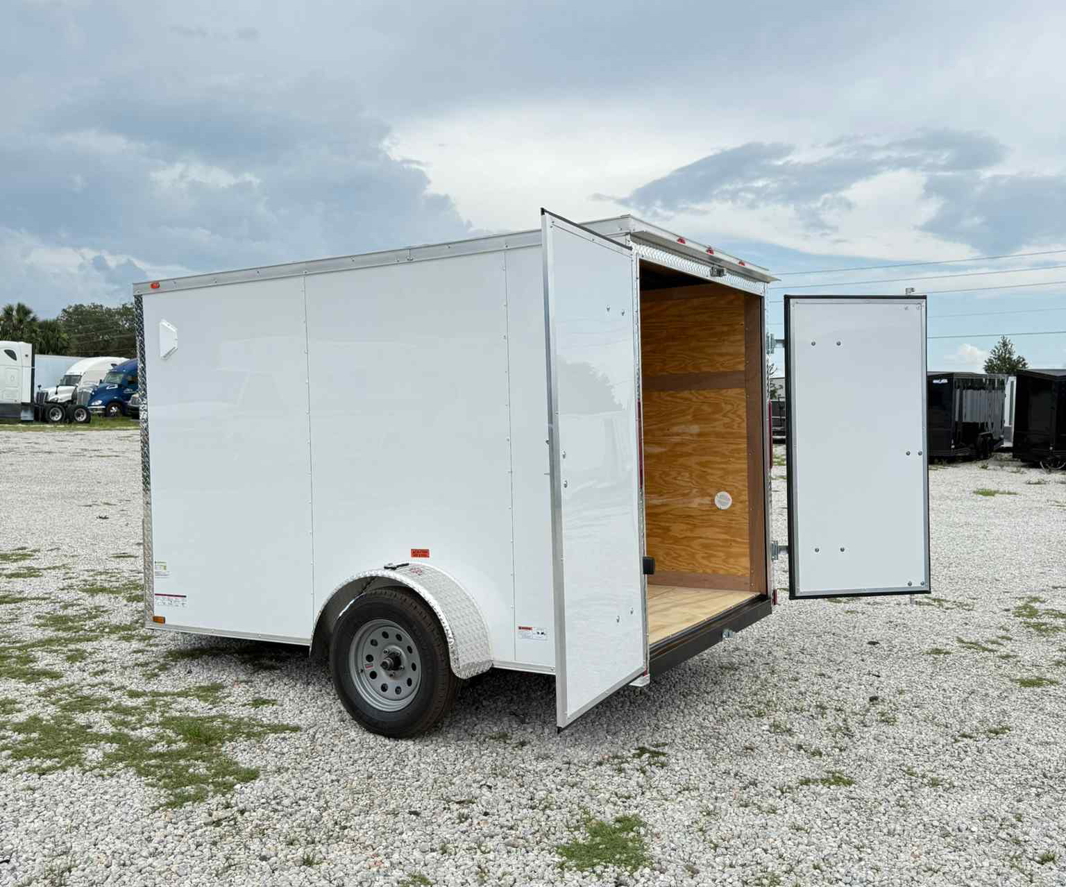 New 6×10 CYNERGY CARGO Enclosed Trailer