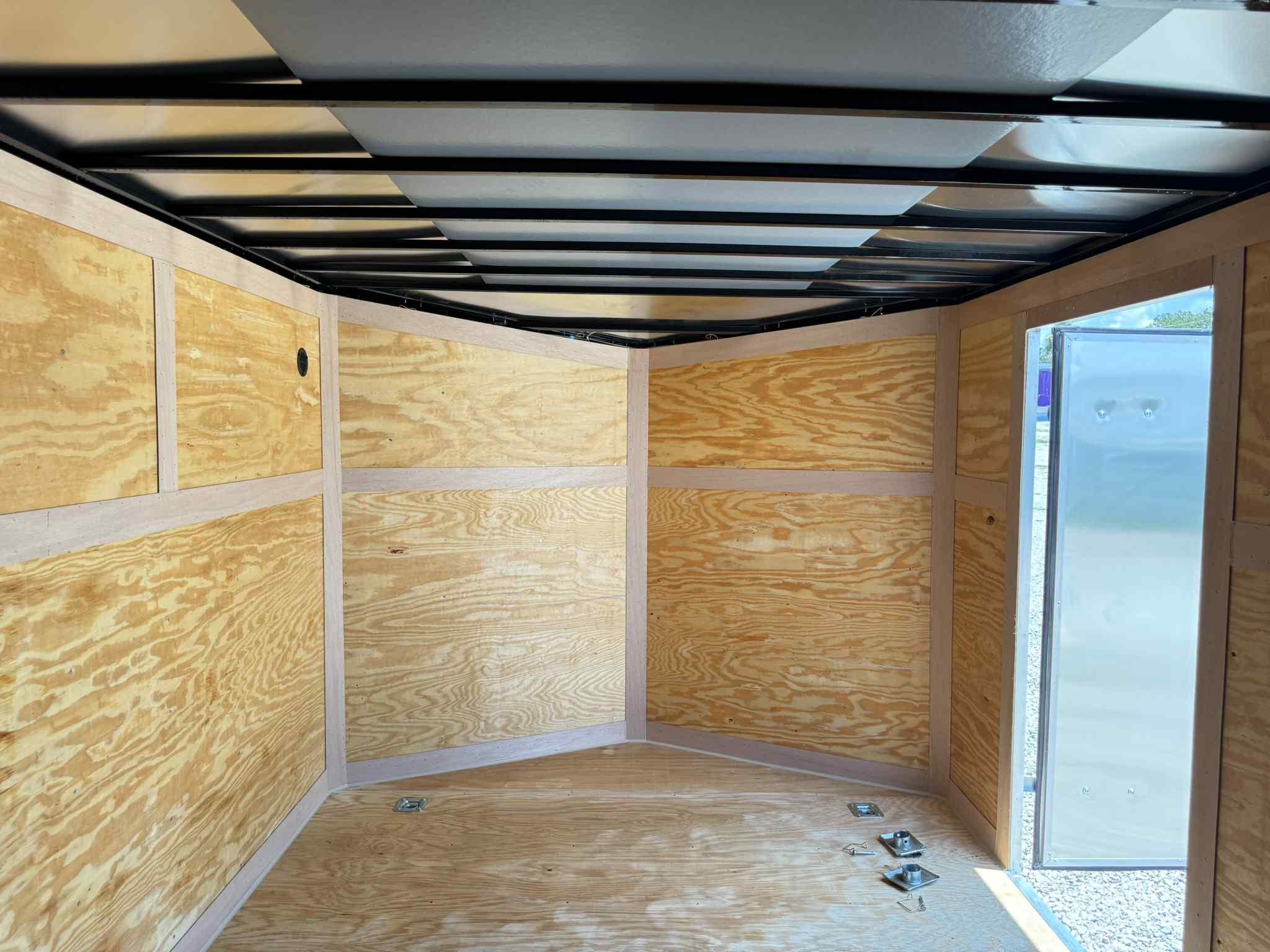 New 8.5×20 CYNERGY CARGO Enclosed Trailer