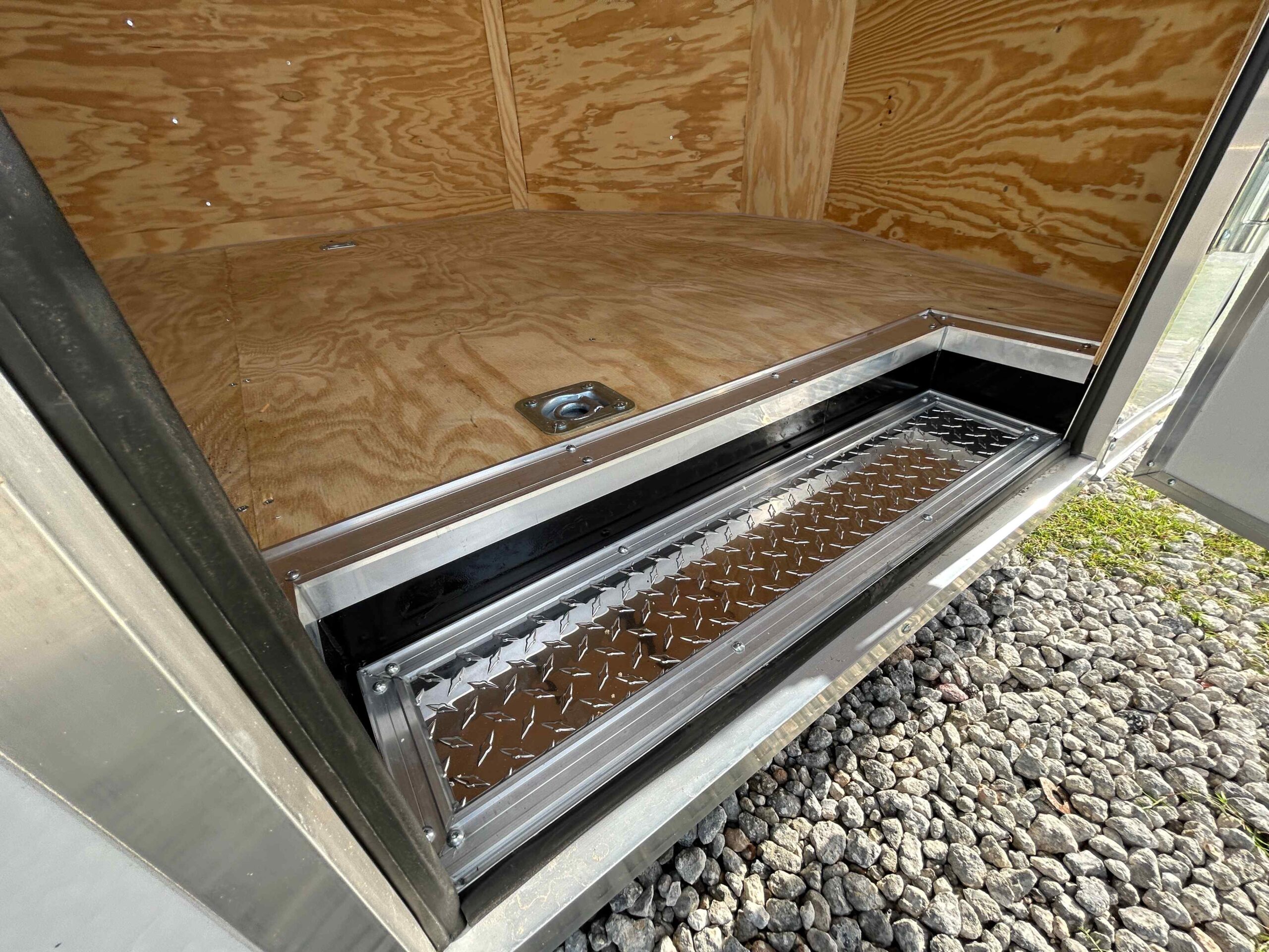 New 8.5×24 Power Line Cargo Enclosed Trailer