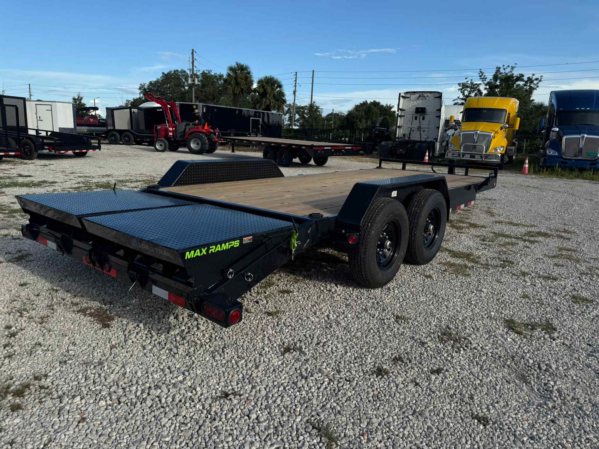 New 7×20 LOAD TRAIL Equipment Trailer