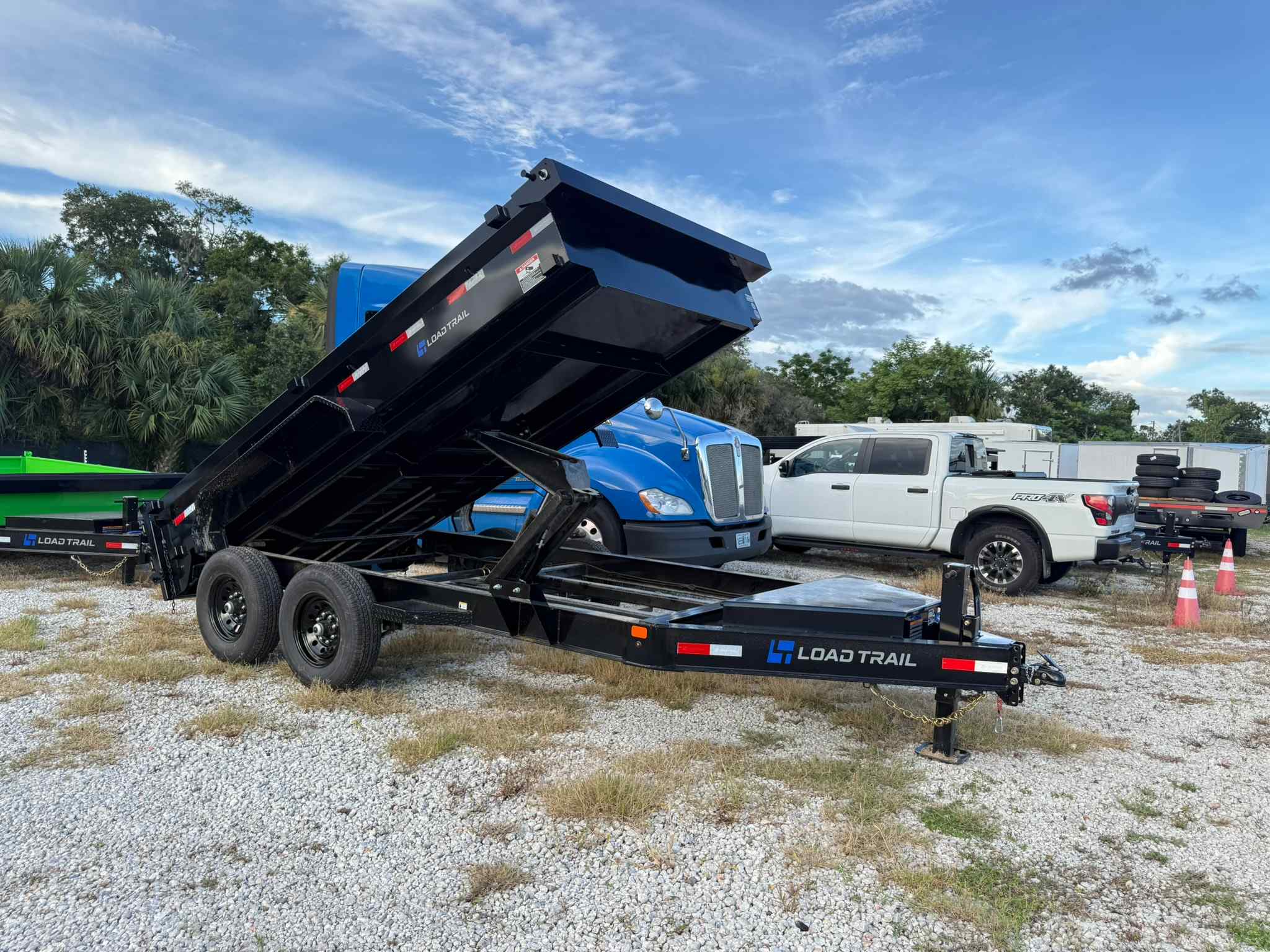 New 7×14 LOAD TRAIL Dump Trailer
