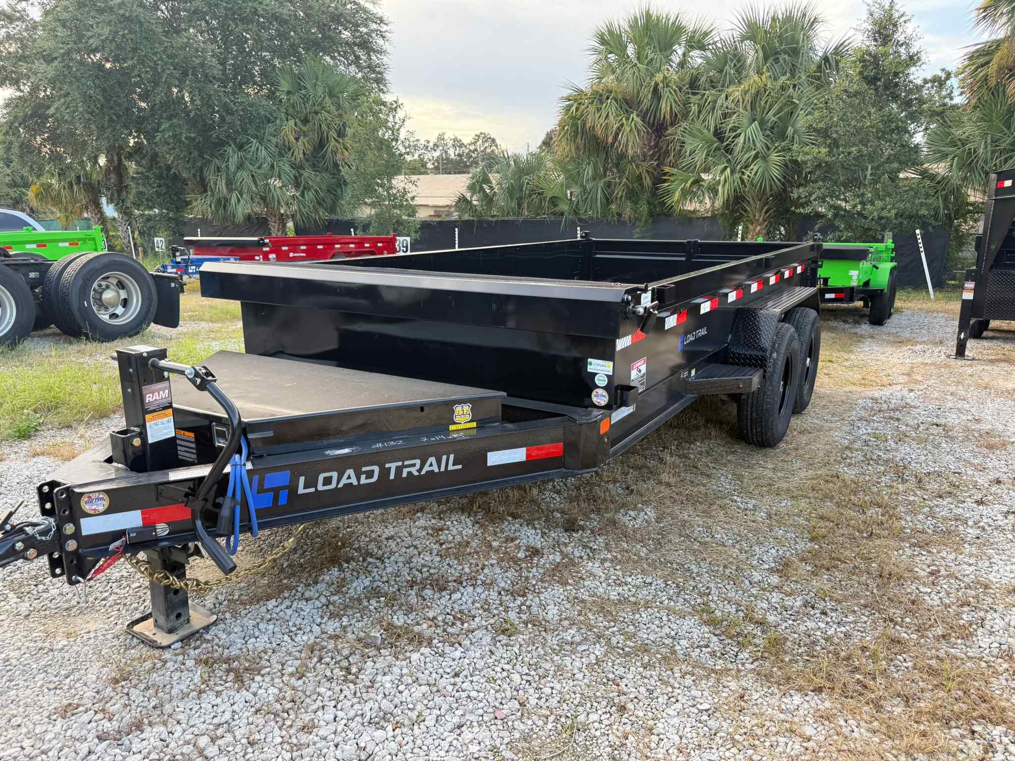 New 7×14 LOAD TRAIL Dump Trailer