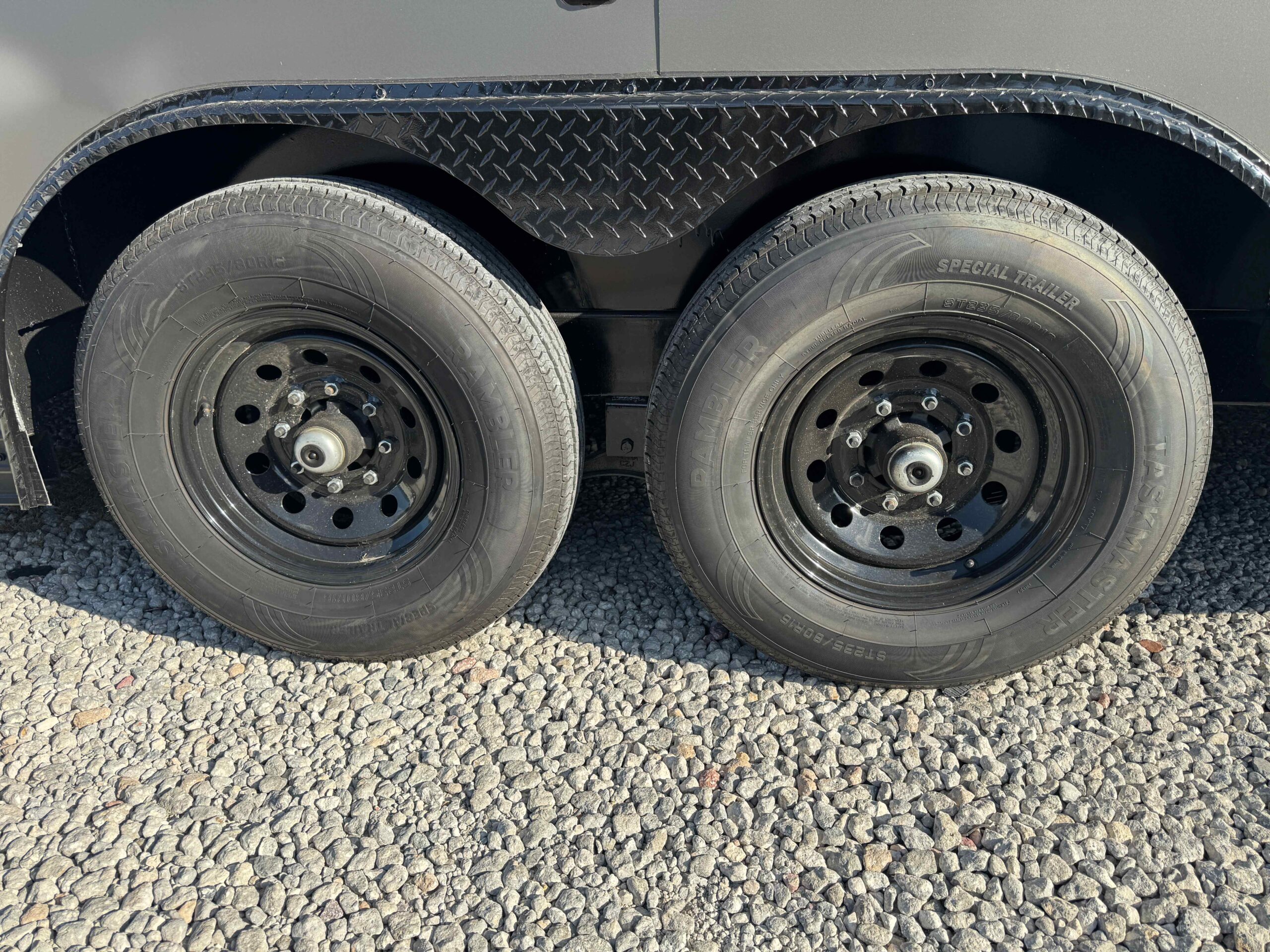 New 8.5×28 CYNERGY CARGO Enclosed Trailer