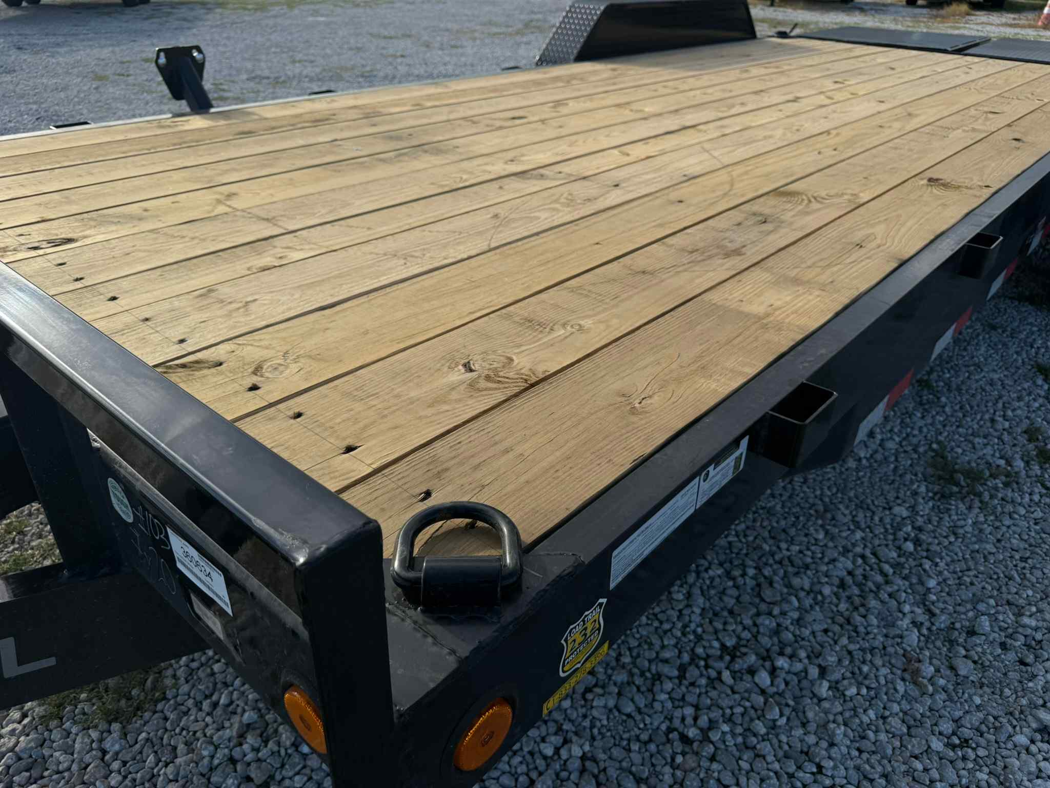 New 7×20 LOAD TRAIL Equipment Trailer