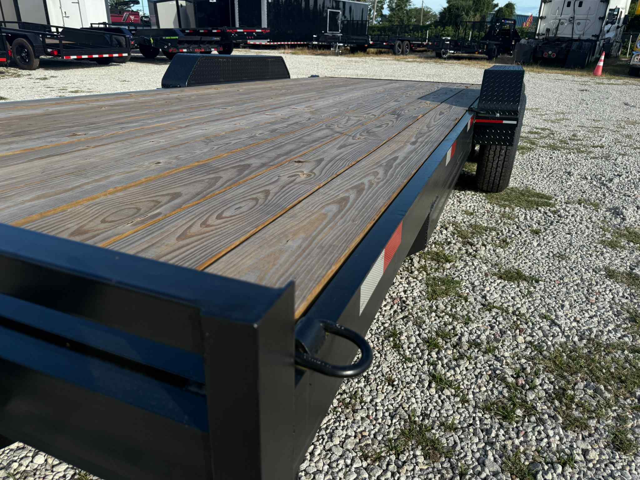 New 7×20 WORLDWIDE TRAILER Car Trailer