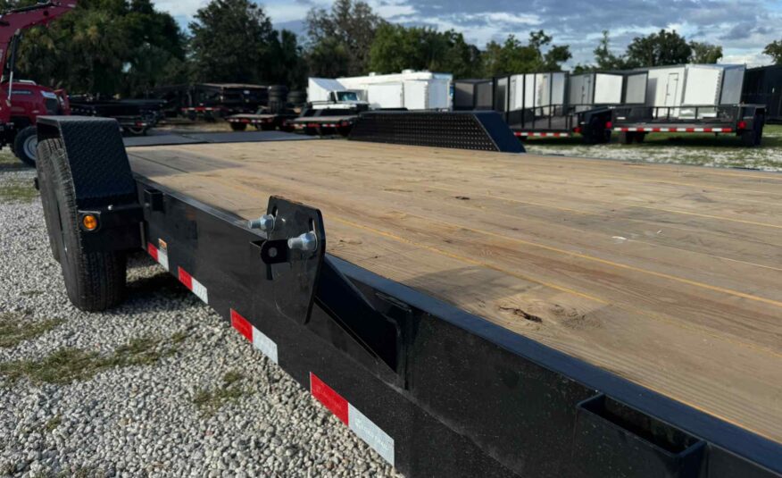 New 7×20 LOAD TRAIL Equipment Trailer