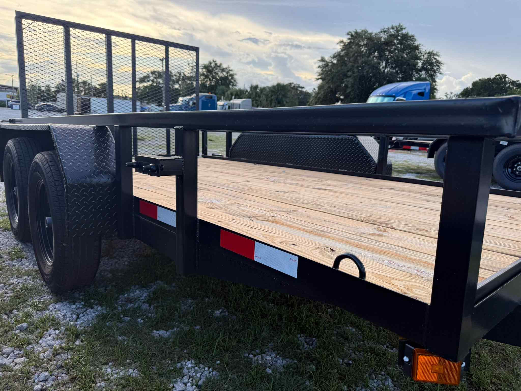 New 6×12 WORLDWIDE TRAILER Utility Trailer