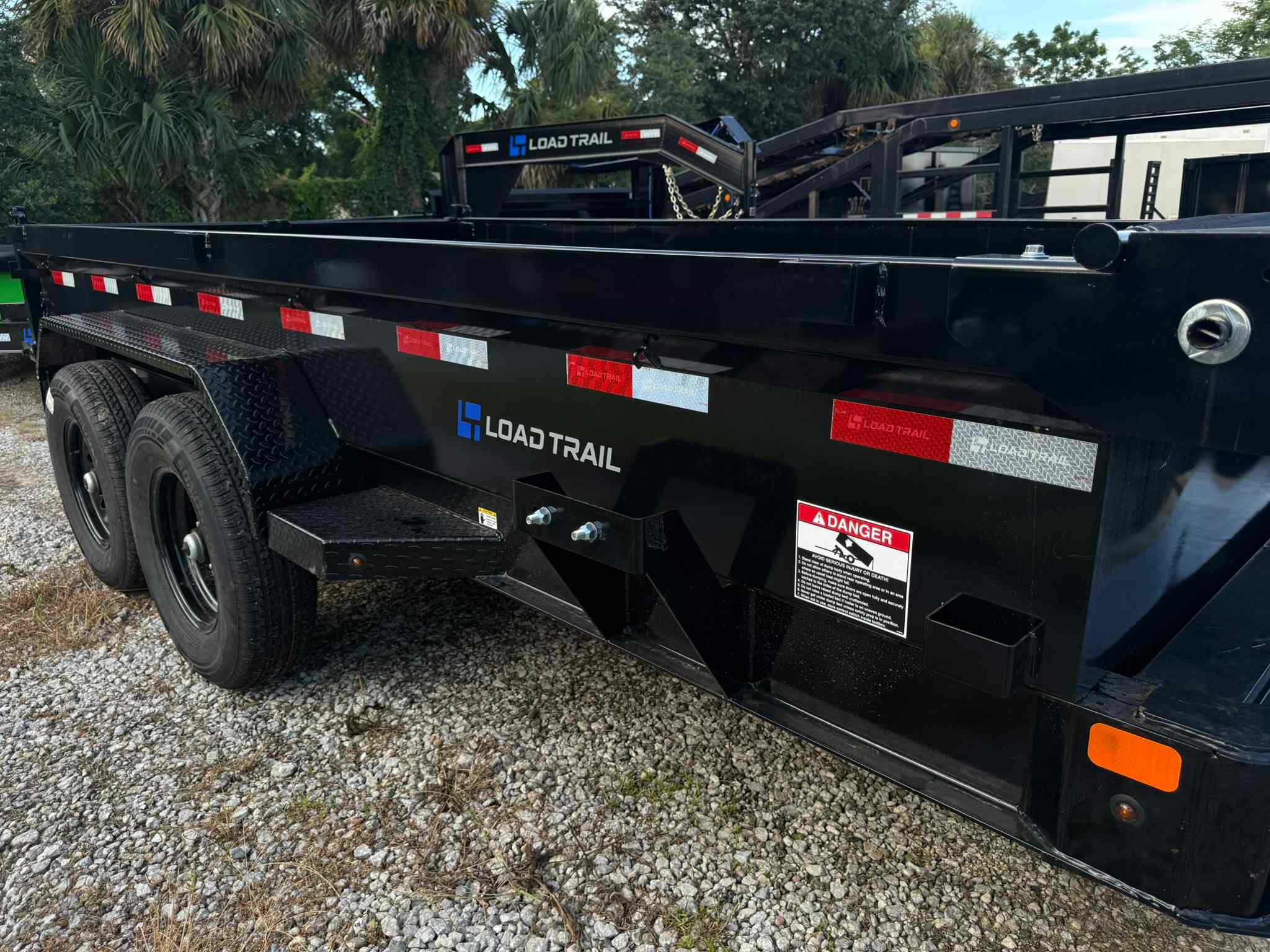 New 7×14 LOAD TRAIL Dump Trailer
