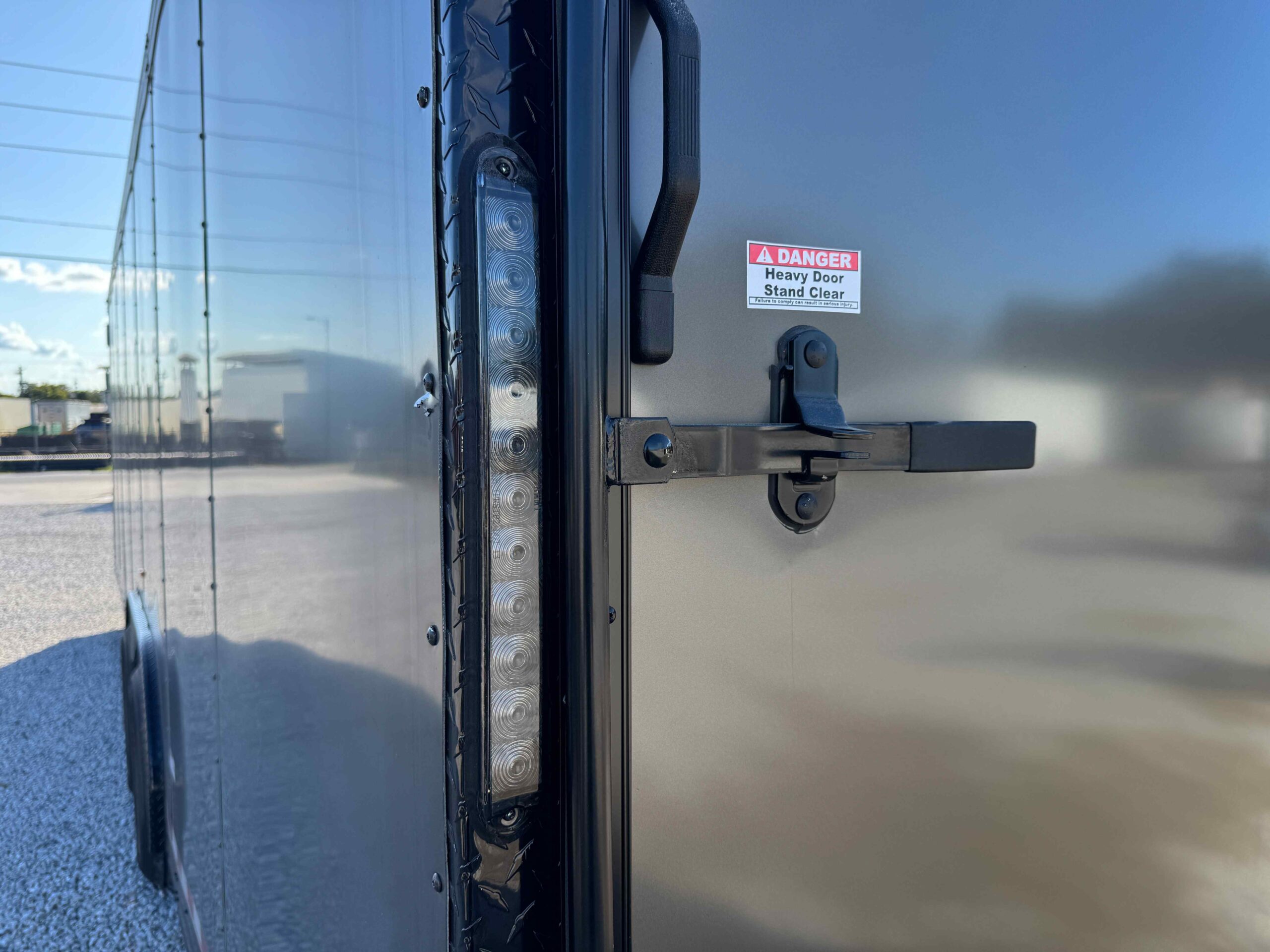 New 8.5×28 CYNERGY CARGO Enclosed Trailer
