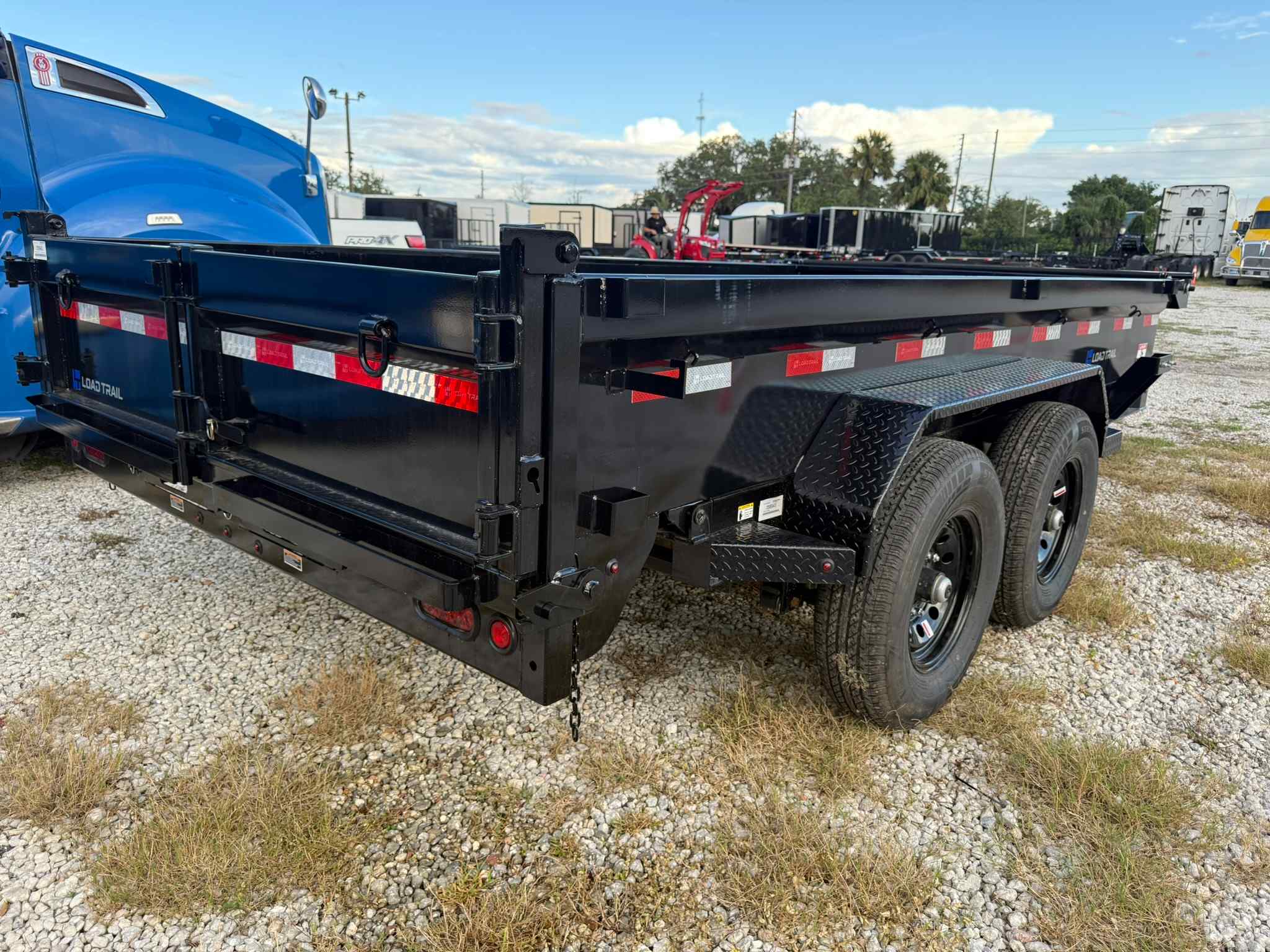 New 7×14 LOAD TRAIL Dump Trailer