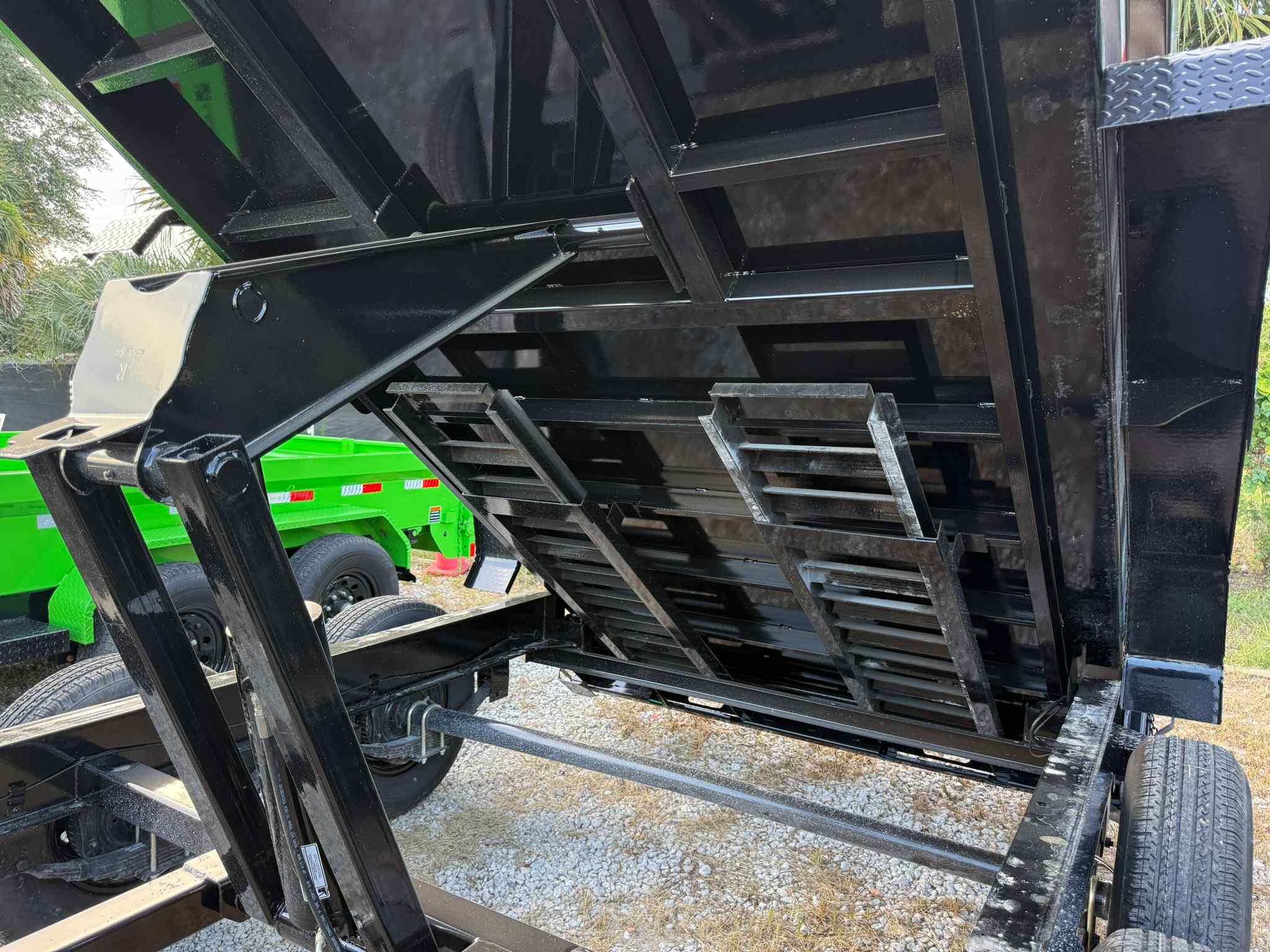 New 7×14 LOAD TRAIL Dump Trailer