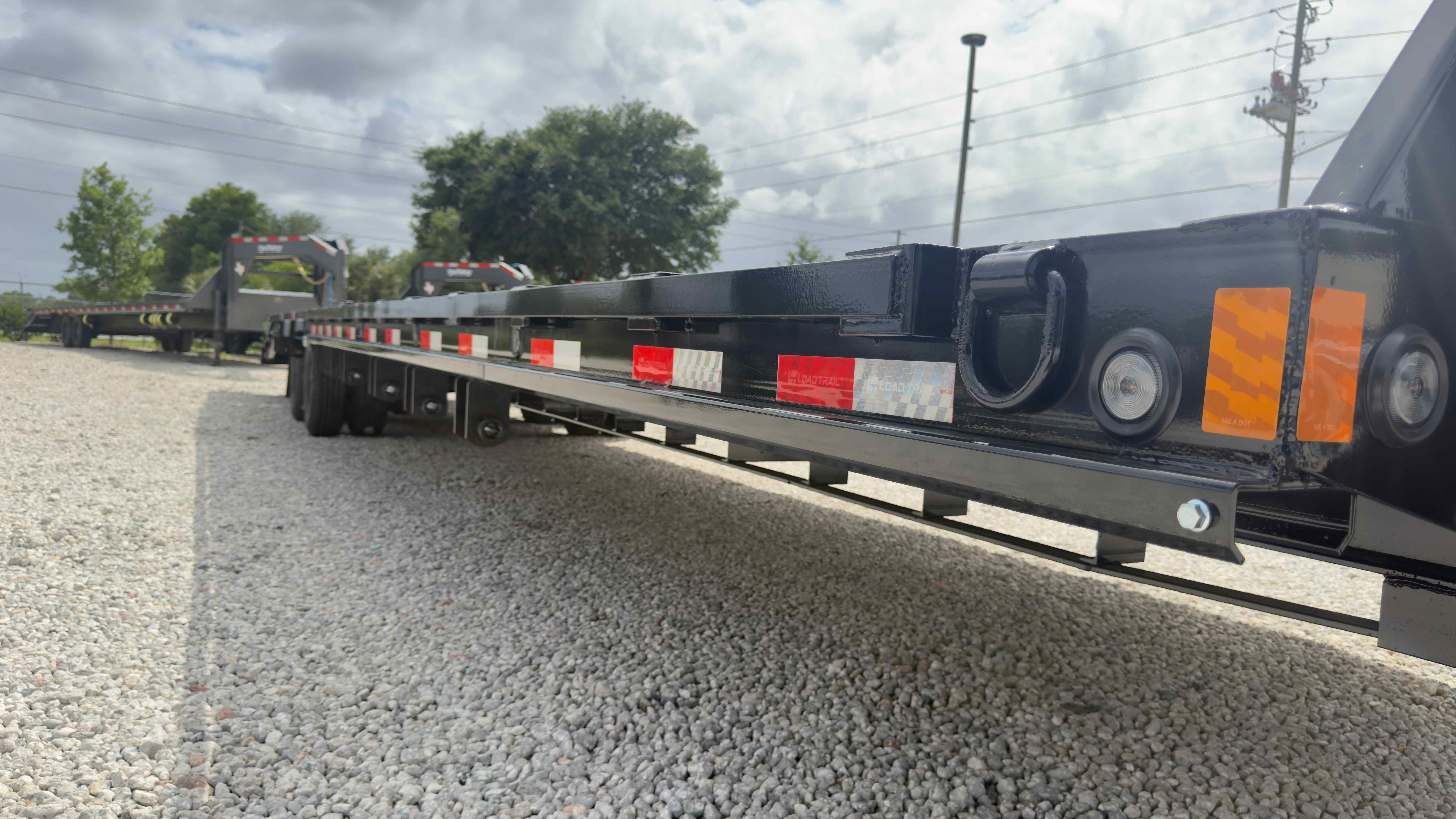 New 8.5×40 LOAD TRAIL Flatbed Trailer