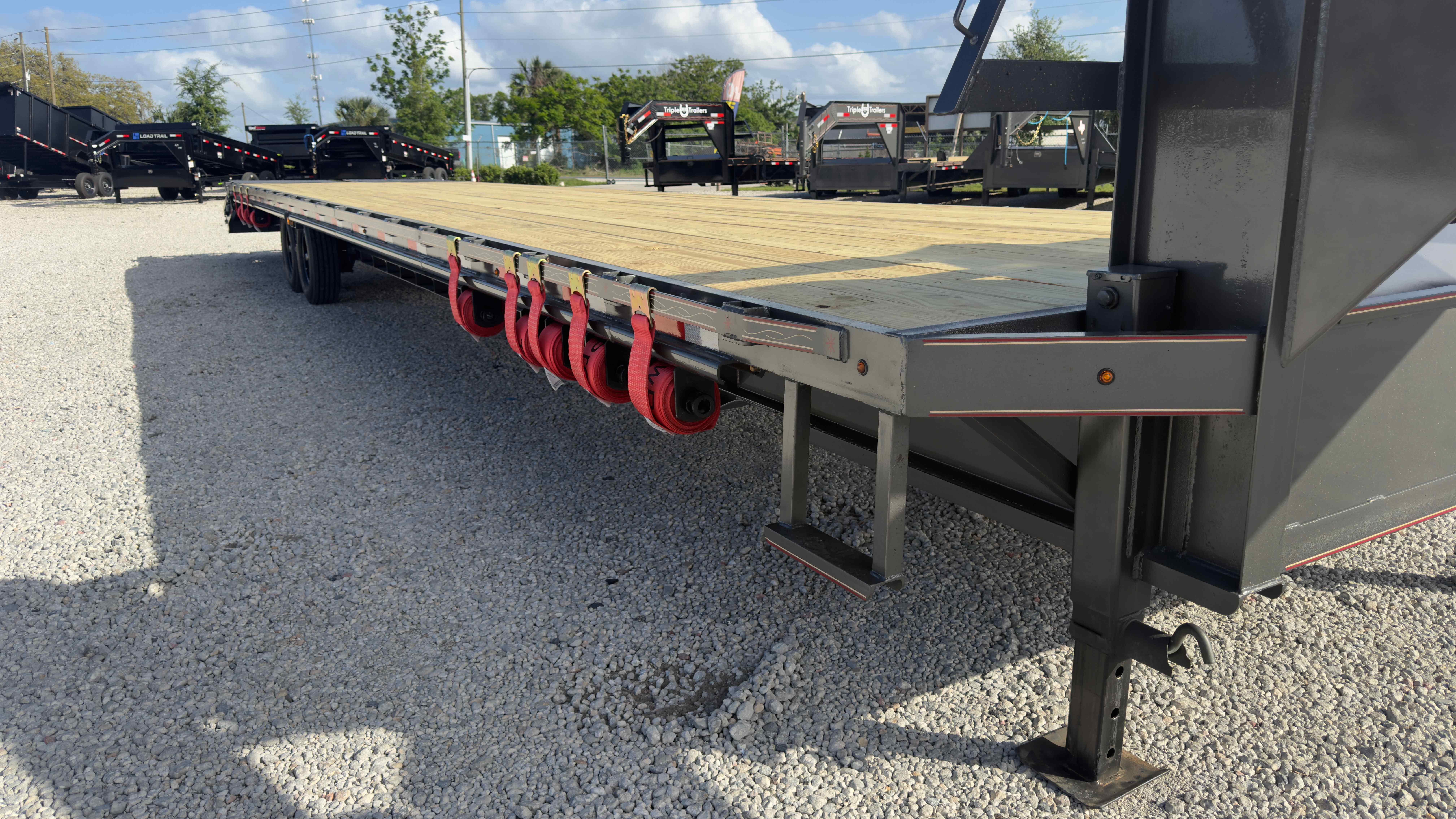 New 8.5×40 Triple R Trailers Flatbed Trailer