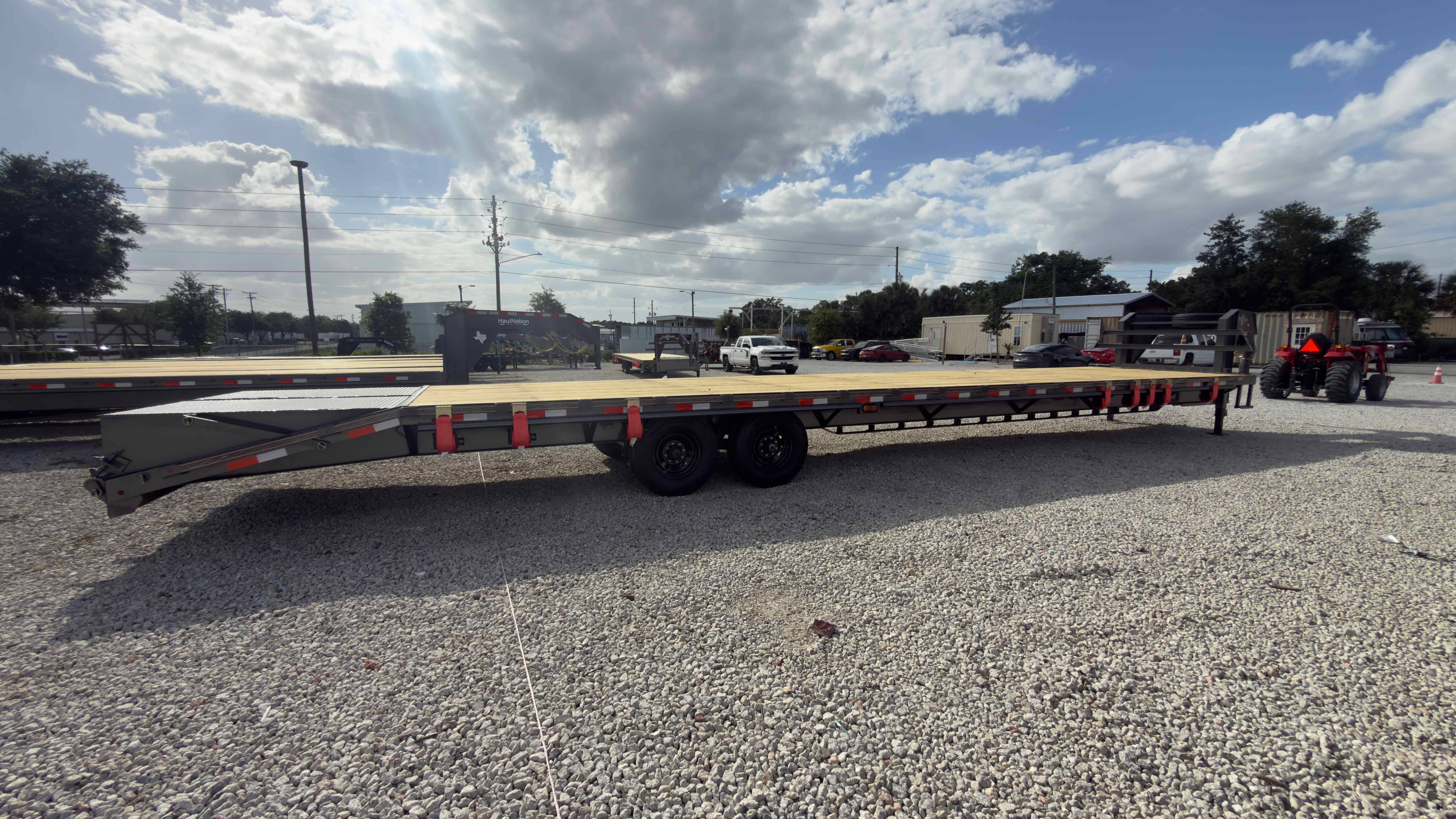 New 8.5×40 Triple R Trailers Flatbed Trailer
