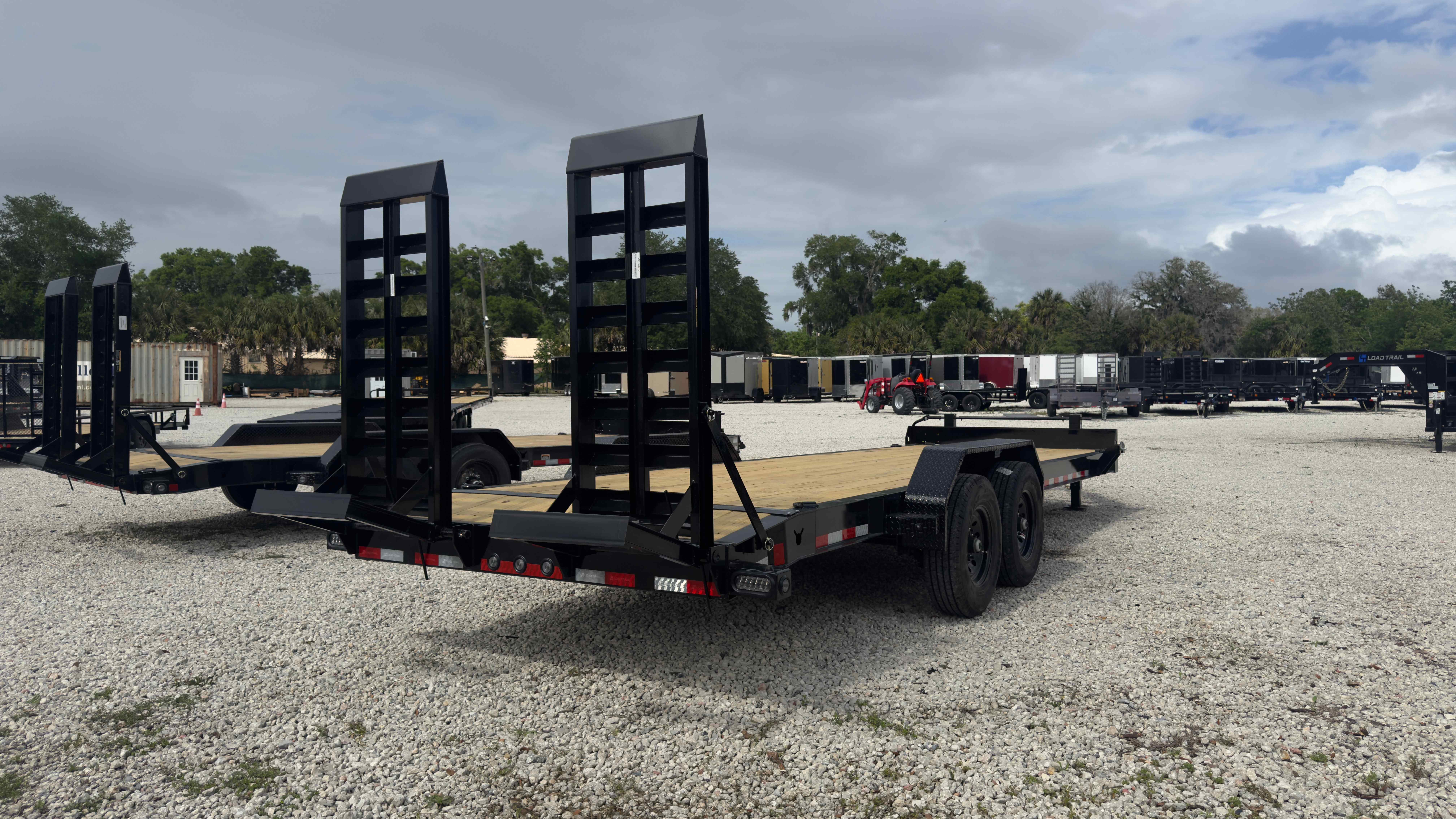 New 7×24 LOAD TRAIL Equipment Trailer