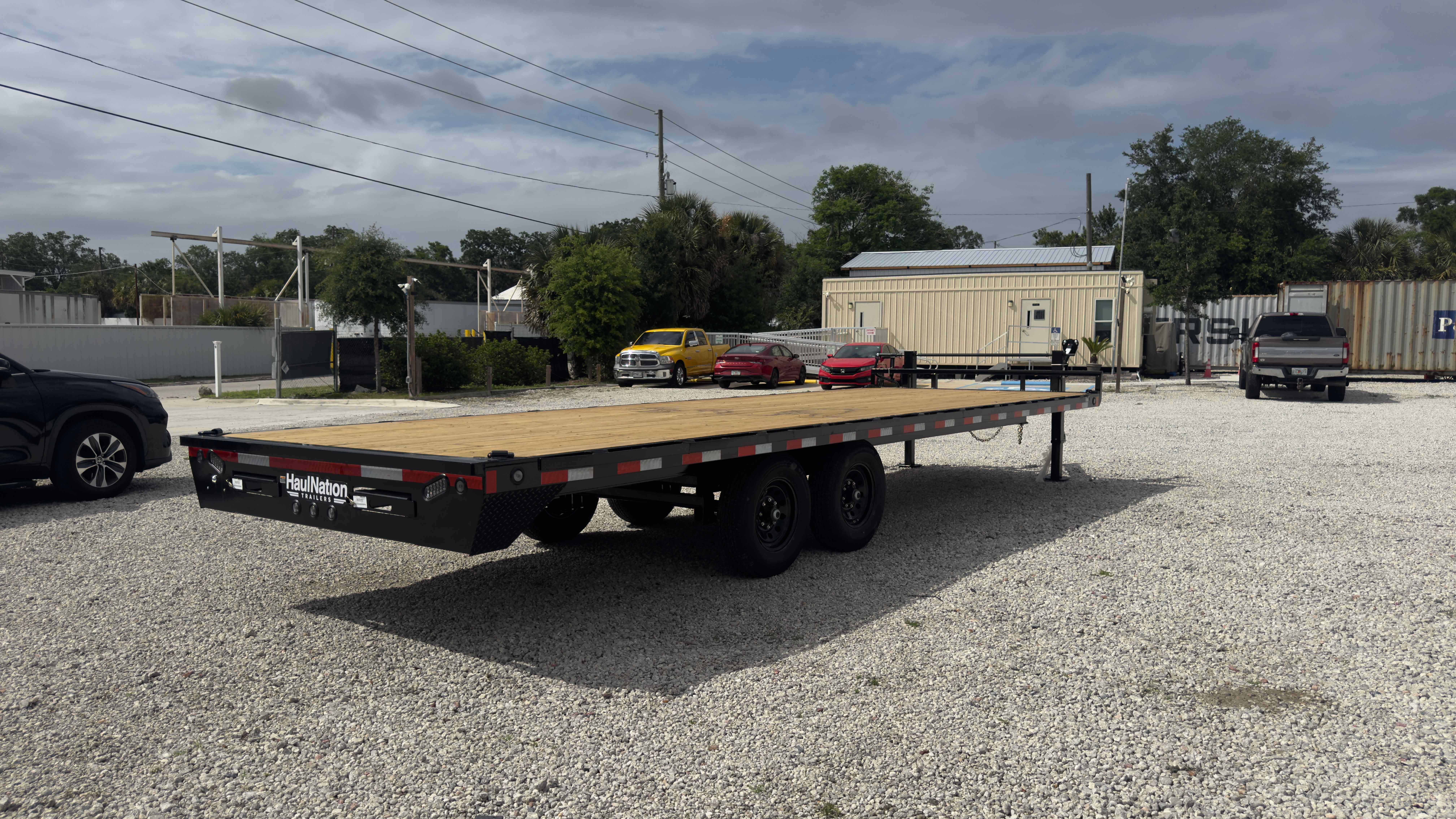 New 8.5×24 LOAD TRAIL Flatbed Trailer