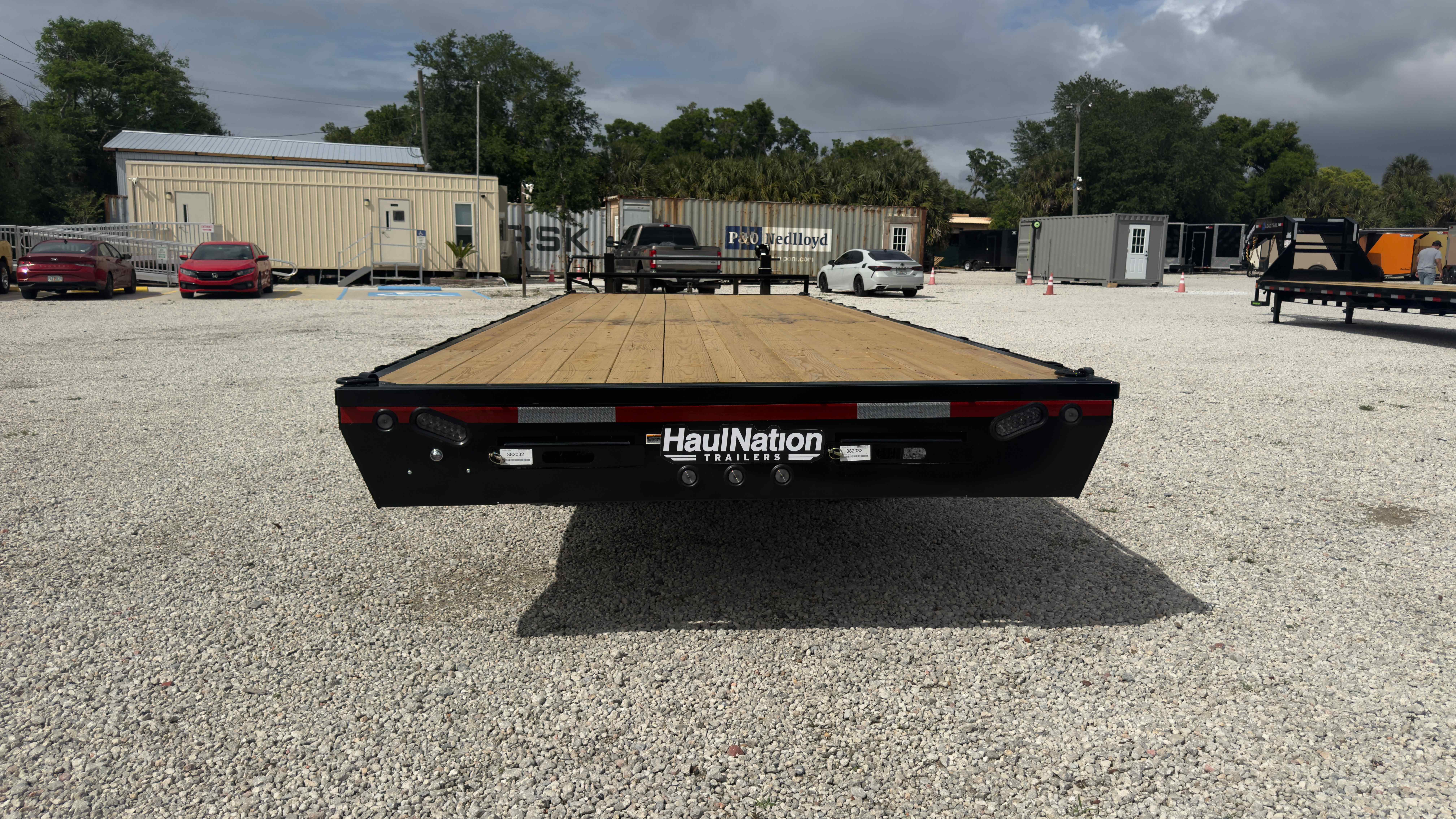 New 8.5×24 LOAD TRAIL Flatbed Trailer