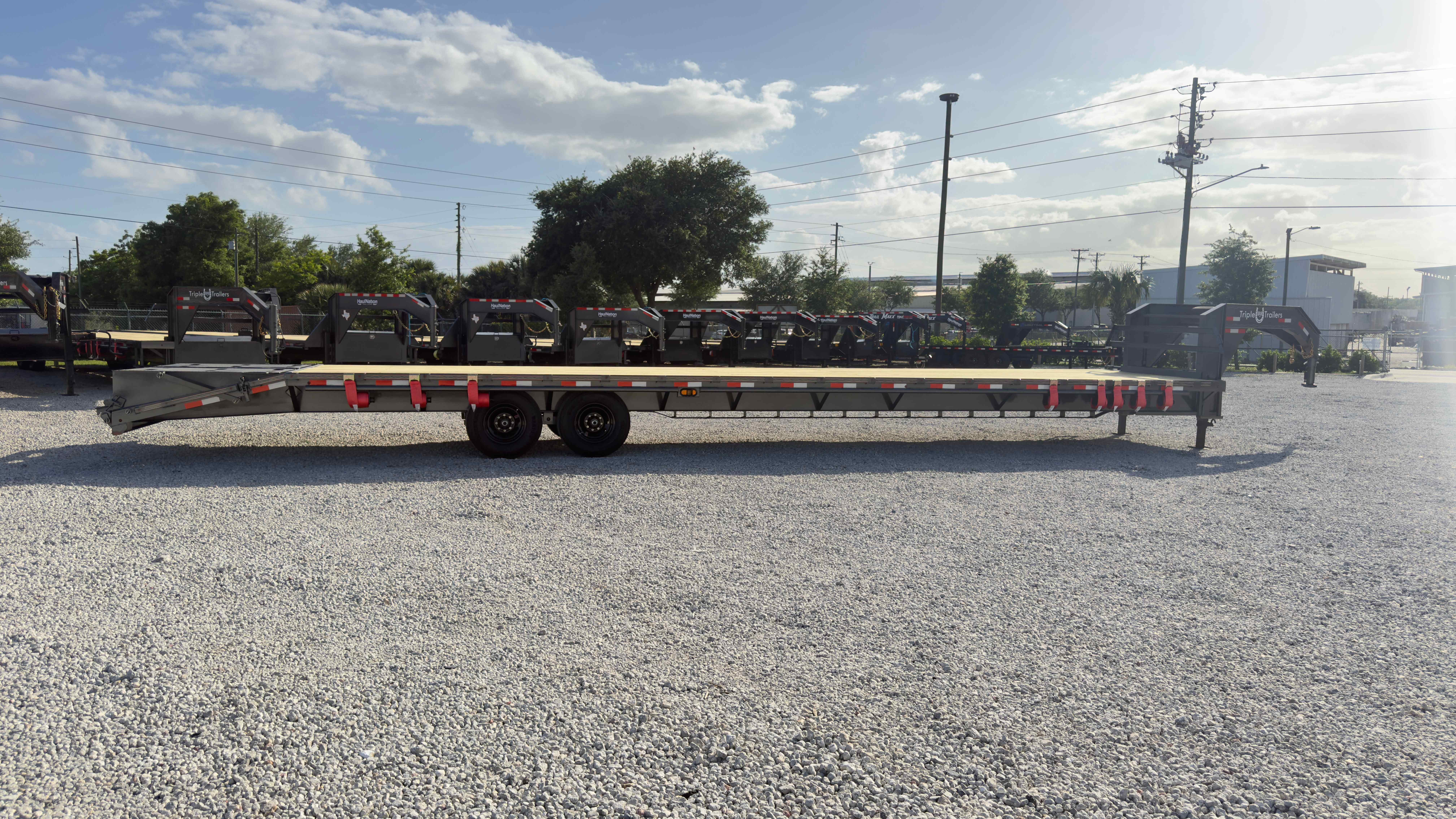 New 8.5×40 Triple R Trailers Flatbed Trailer