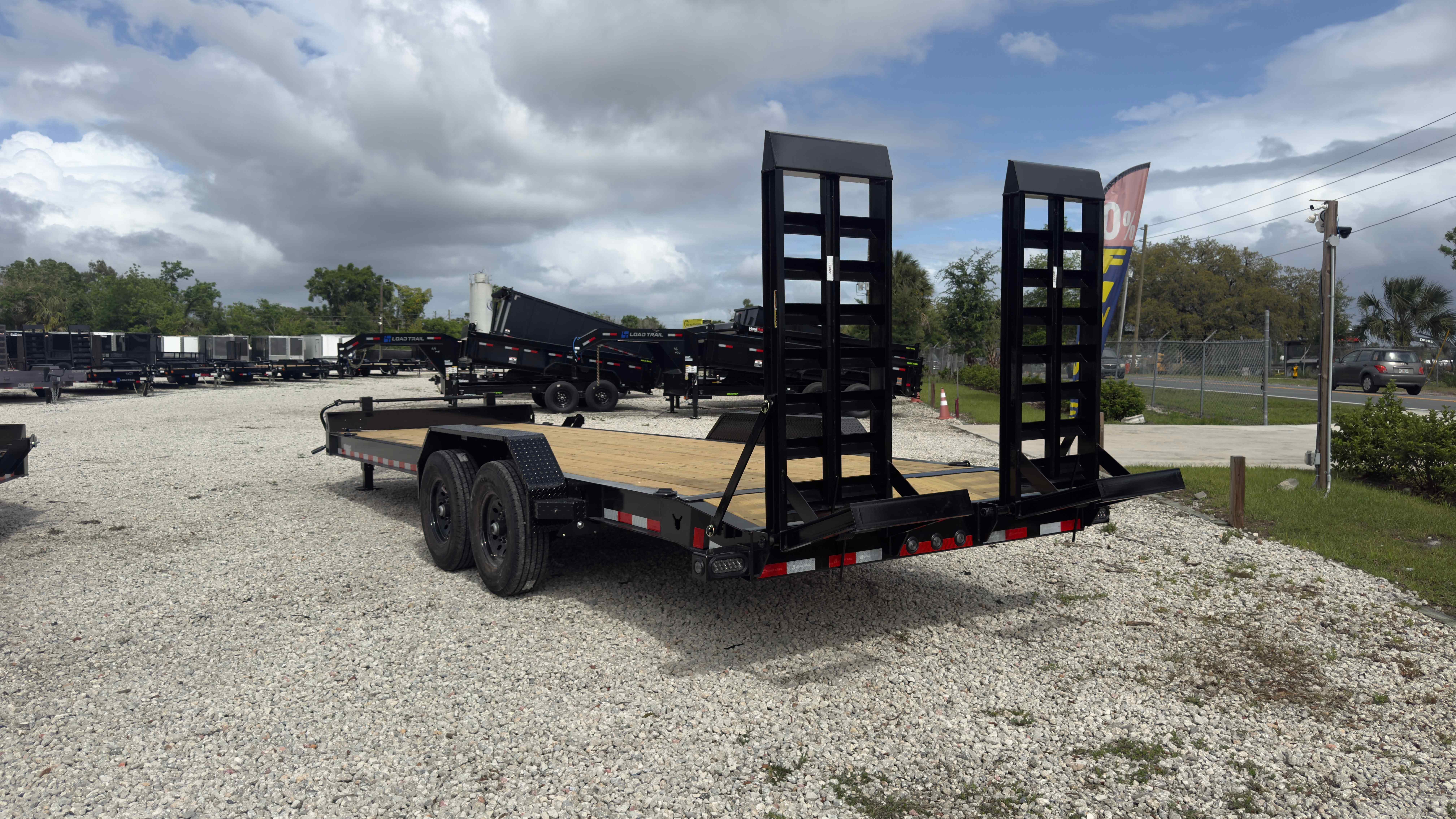 New 7×24 LOAD TRAIL Equipment Trailer