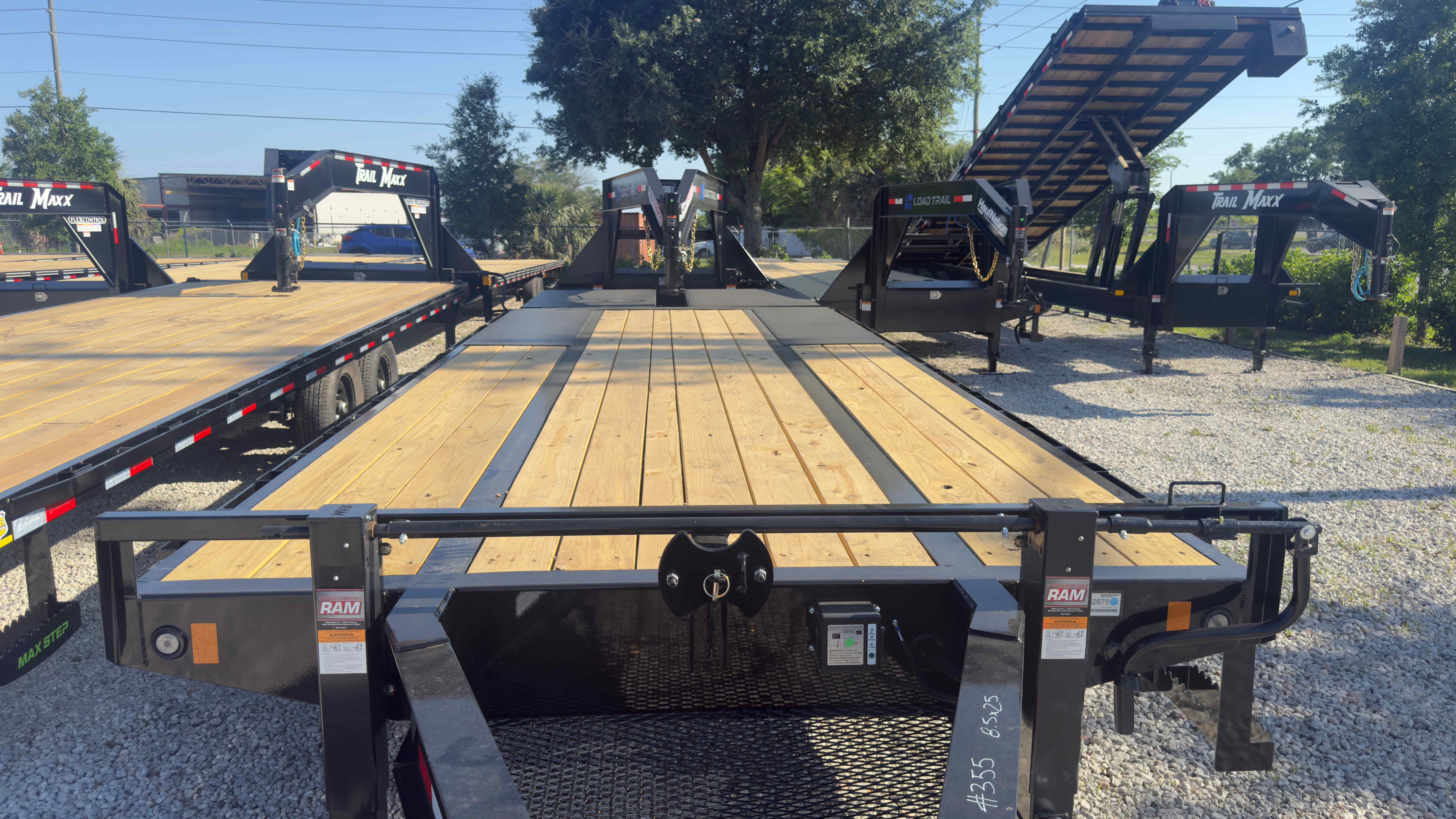 New 8.5×25 LOAD TRAIL Flatbed Trailer