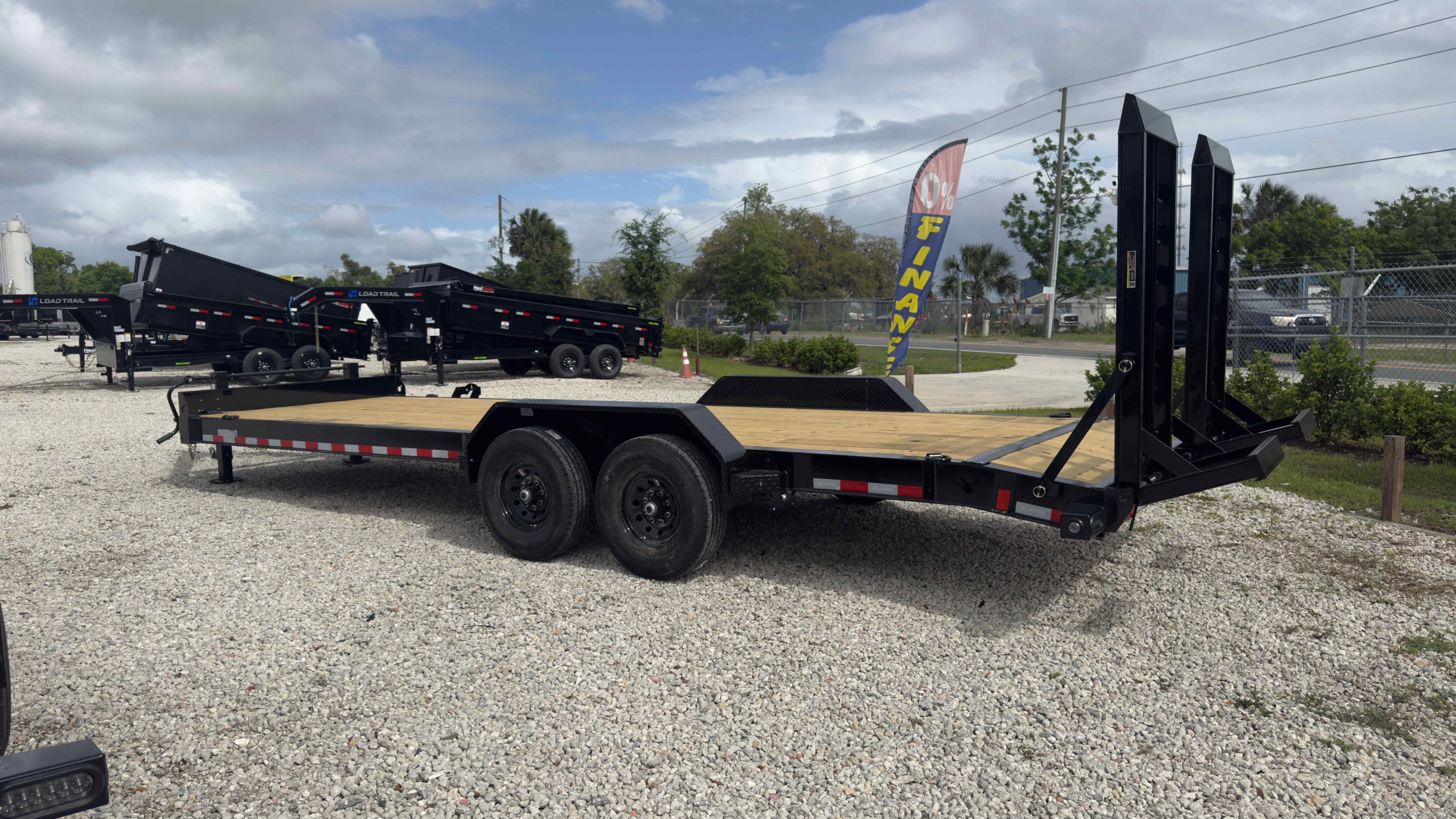 New 7×24 LOAD TRAIL Equipment Trailer