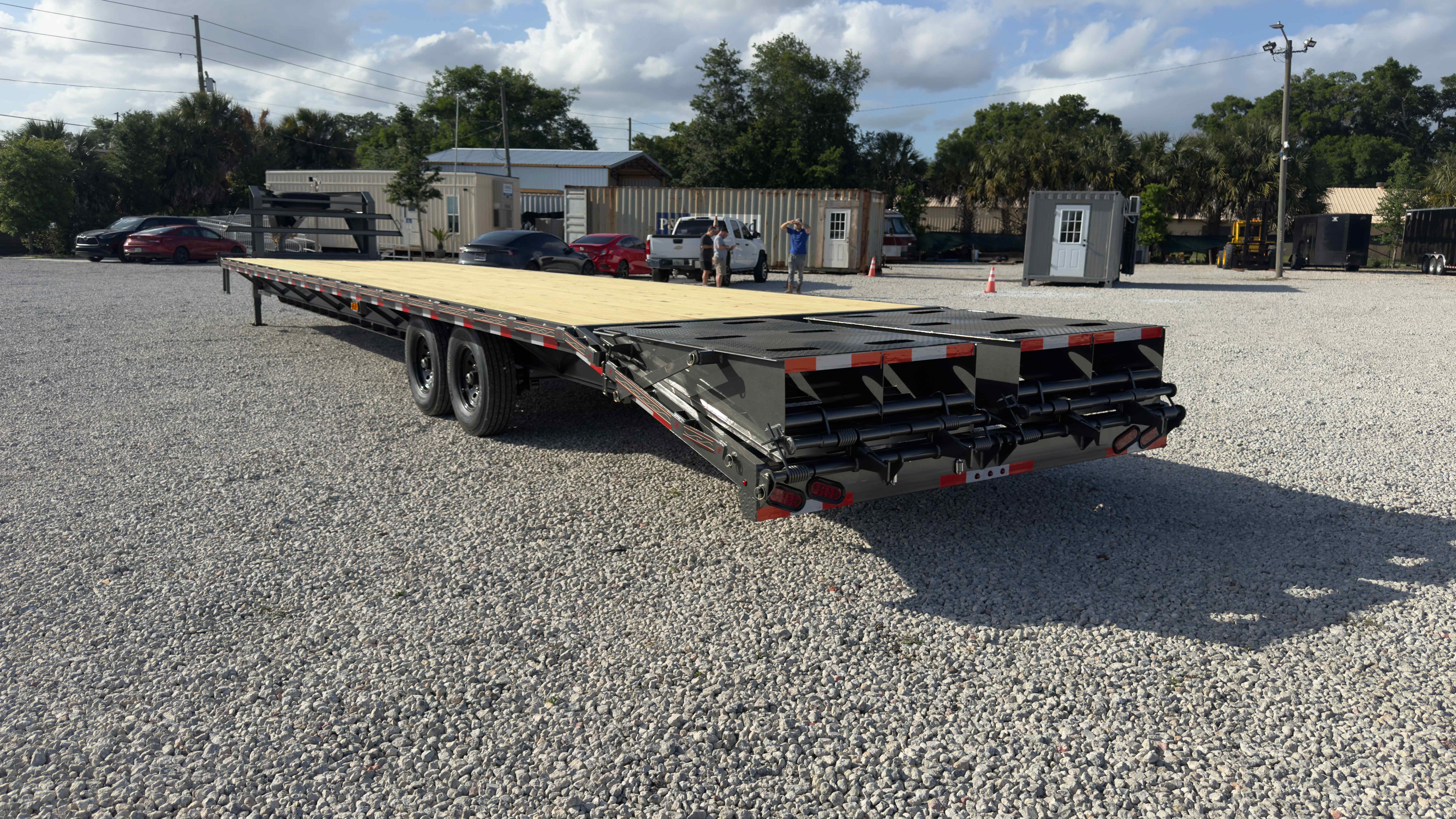 New 8.5×40 Triple R Trailers Flatbed Trailer