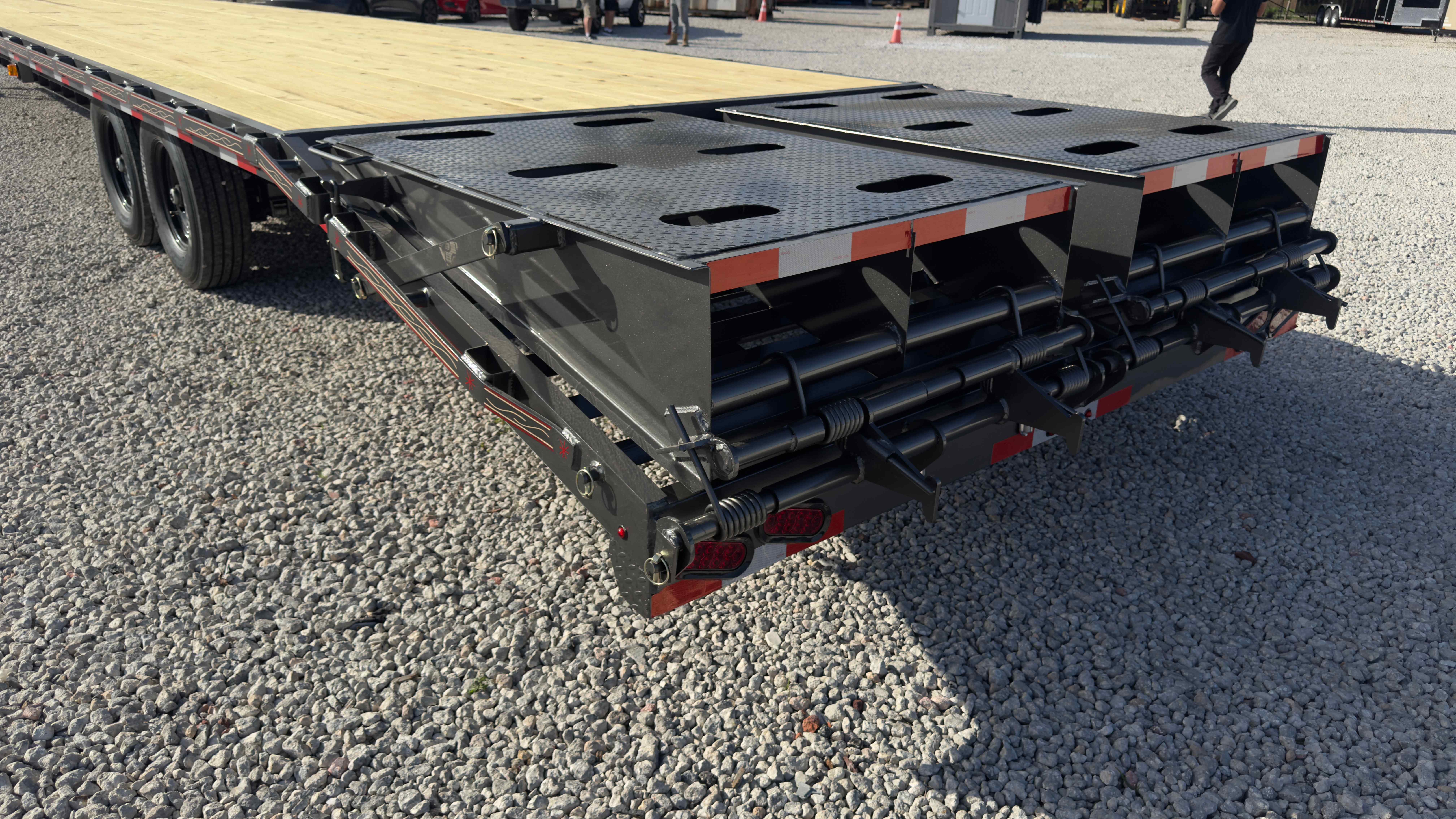 New 8.5×40 Triple R Trailers Flatbed Trailer
