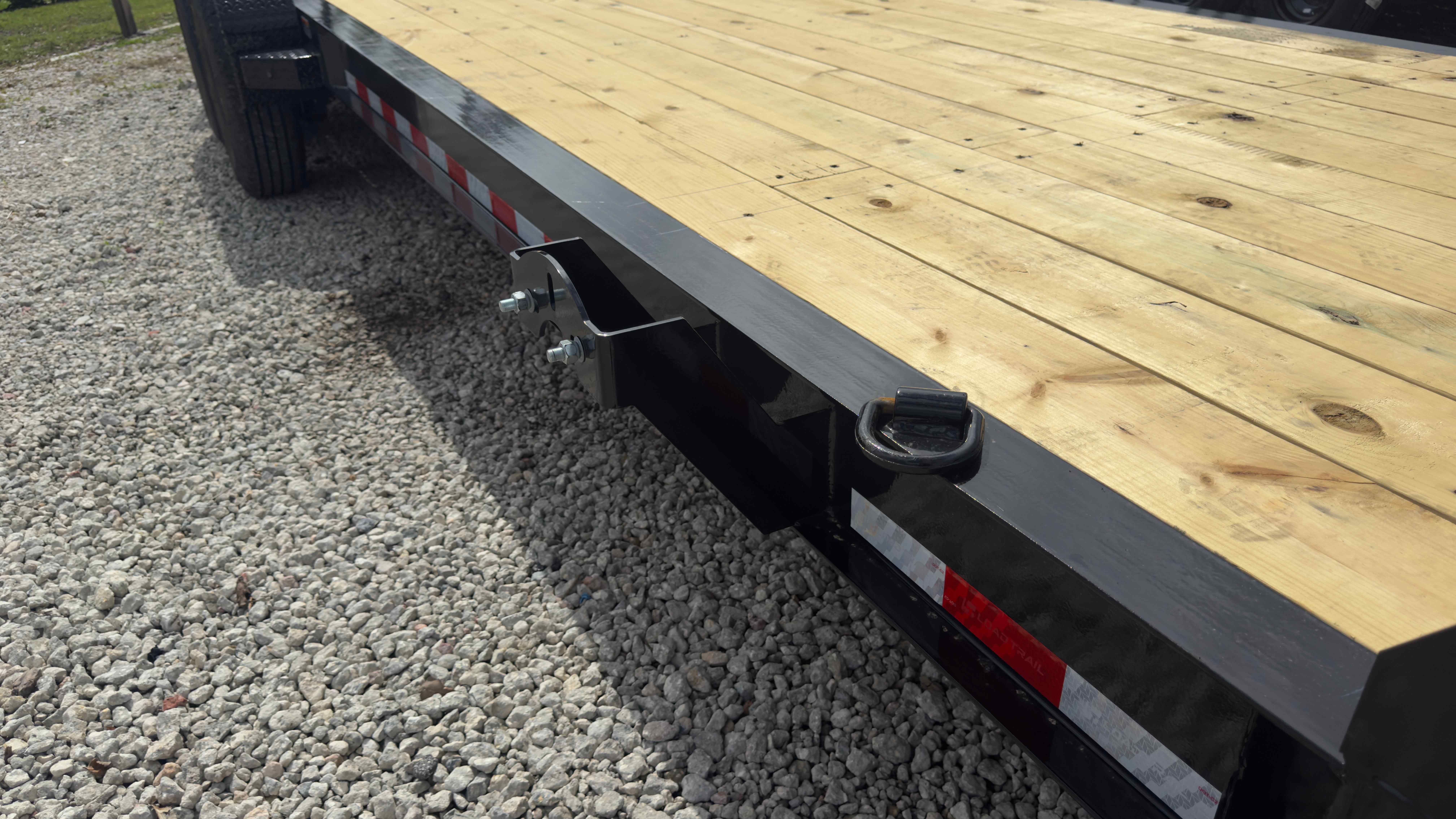 New 7×24 LOAD TRAIL Equipment Trailer