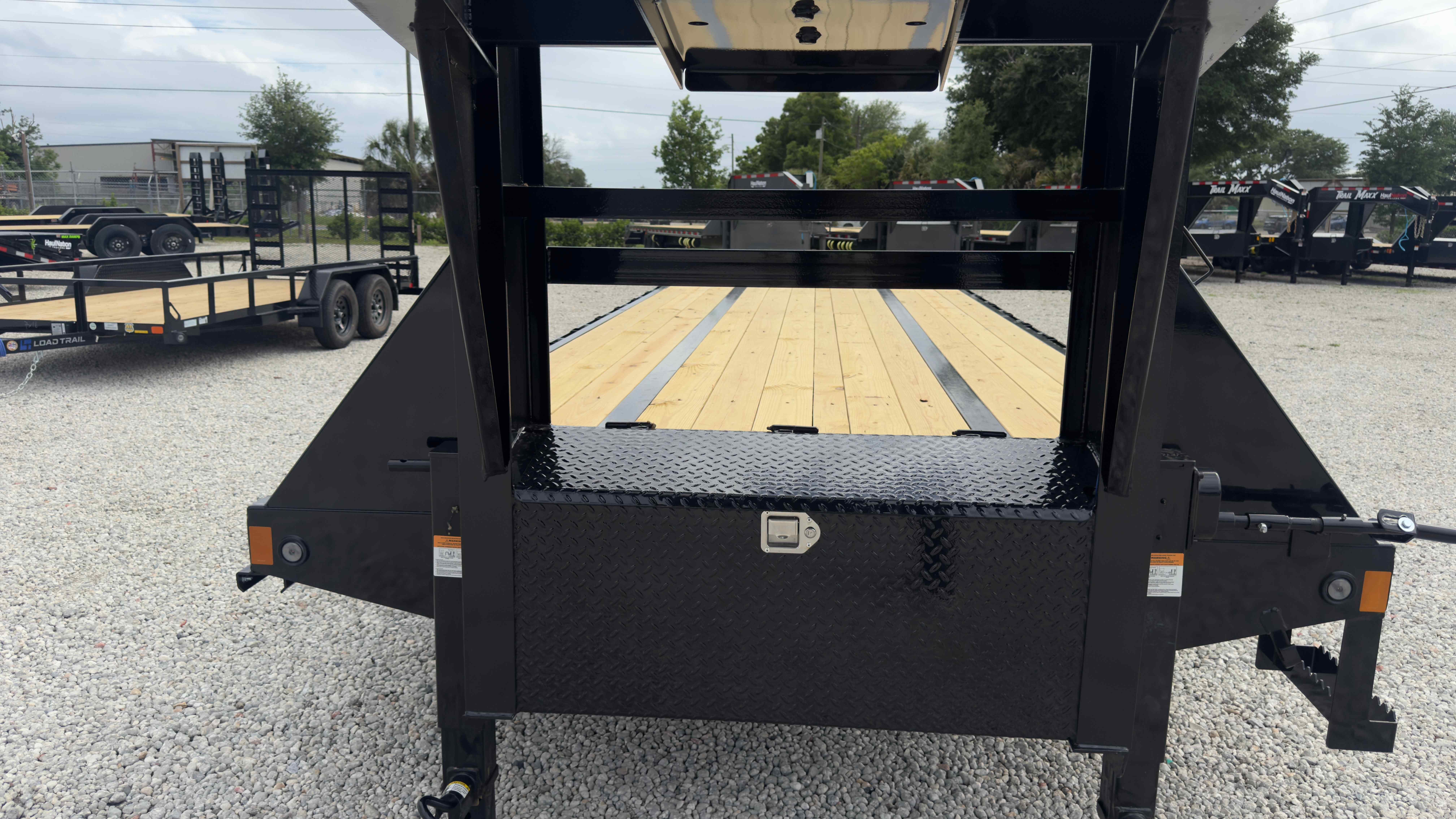 New 8.5×40 LOAD TRAIL Flatbed Trailer