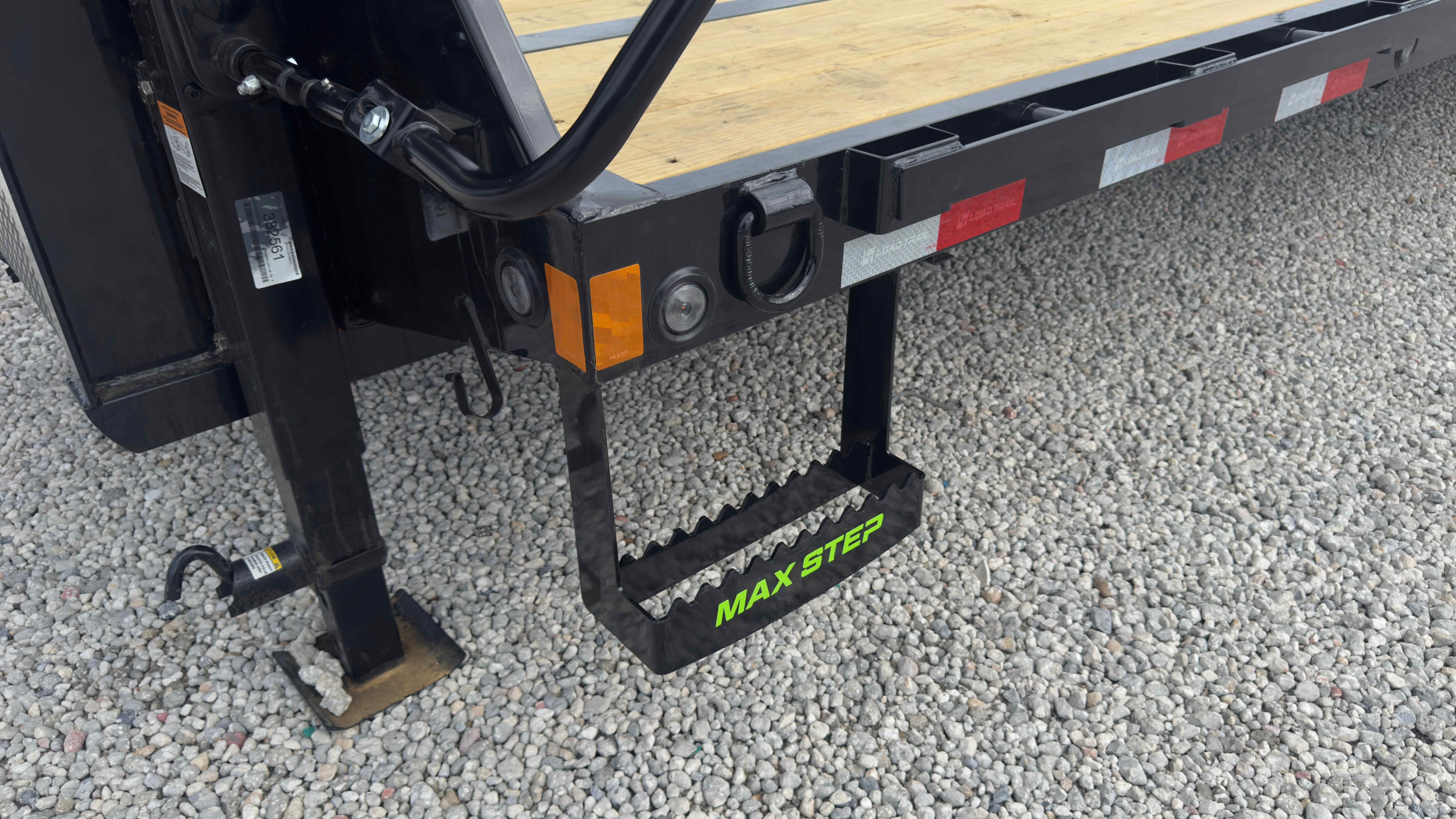 New 8.5×40 LOAD TRAIL Flatbed Trailer