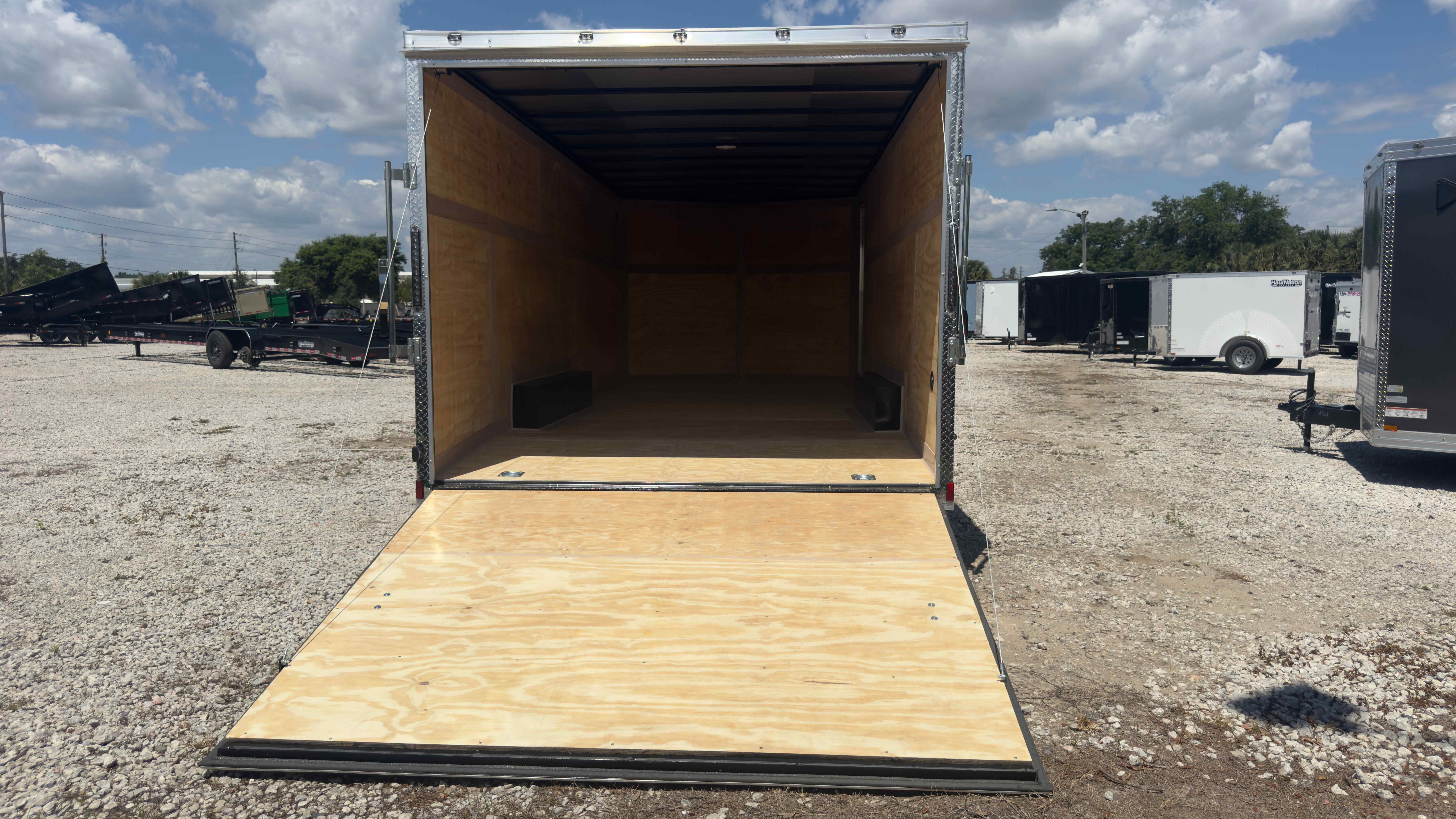 New 8.5×20 CYNERGY CARGO Enclosed Trailer