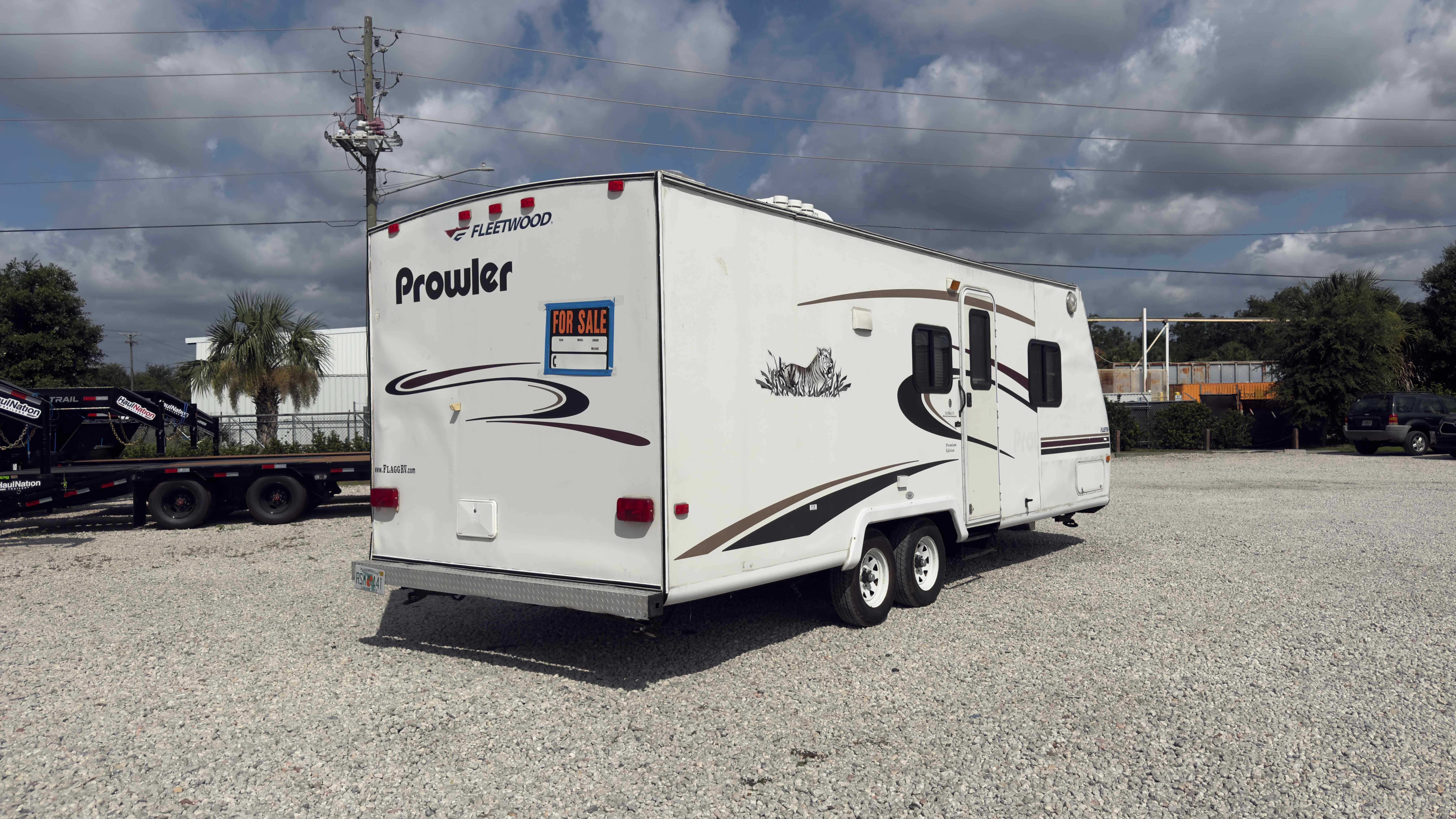 Used 8.5×24 PRWU Enclosed Trailer