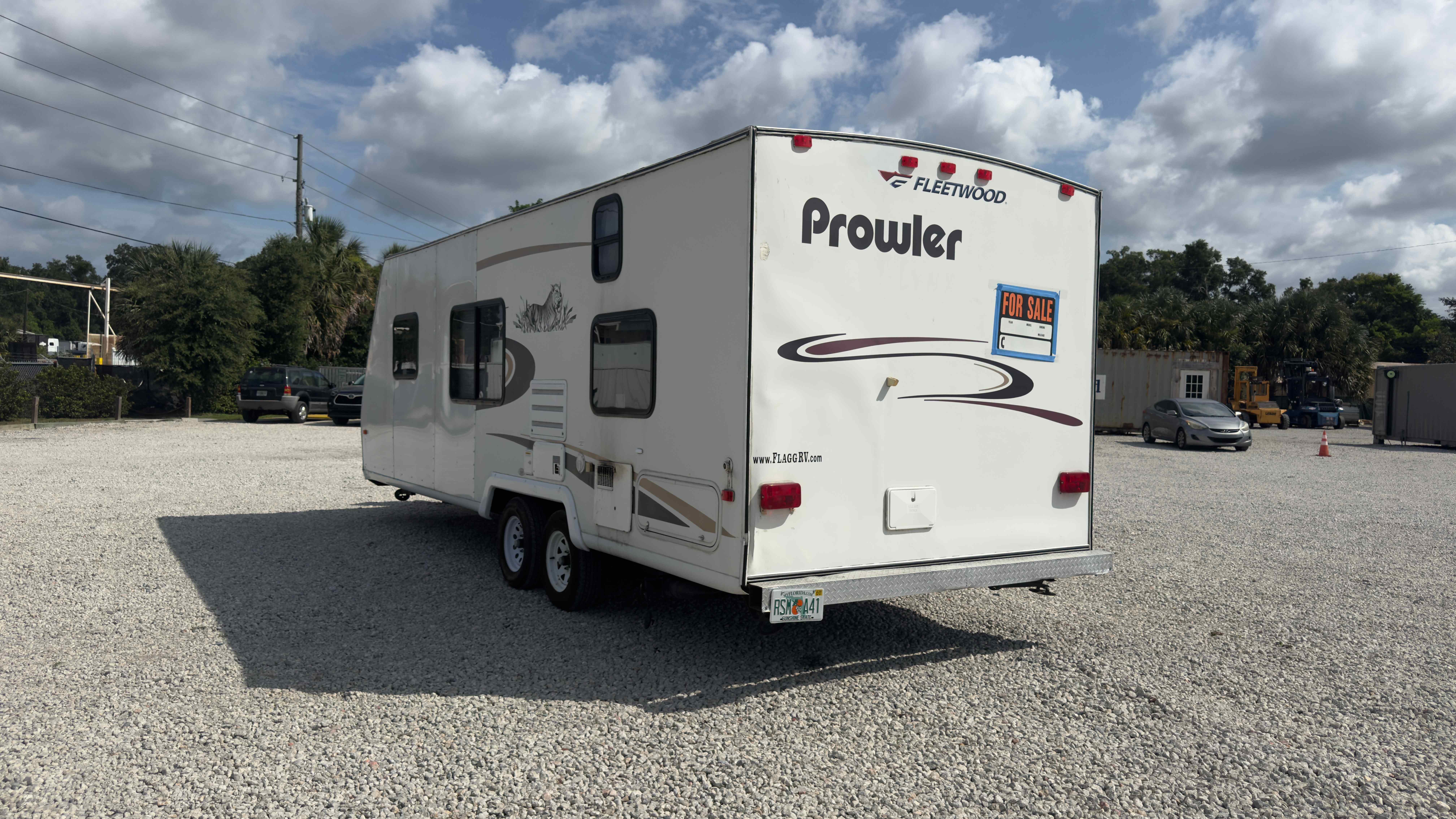 Used 8.5×24 PRWU Enclosed Trailer