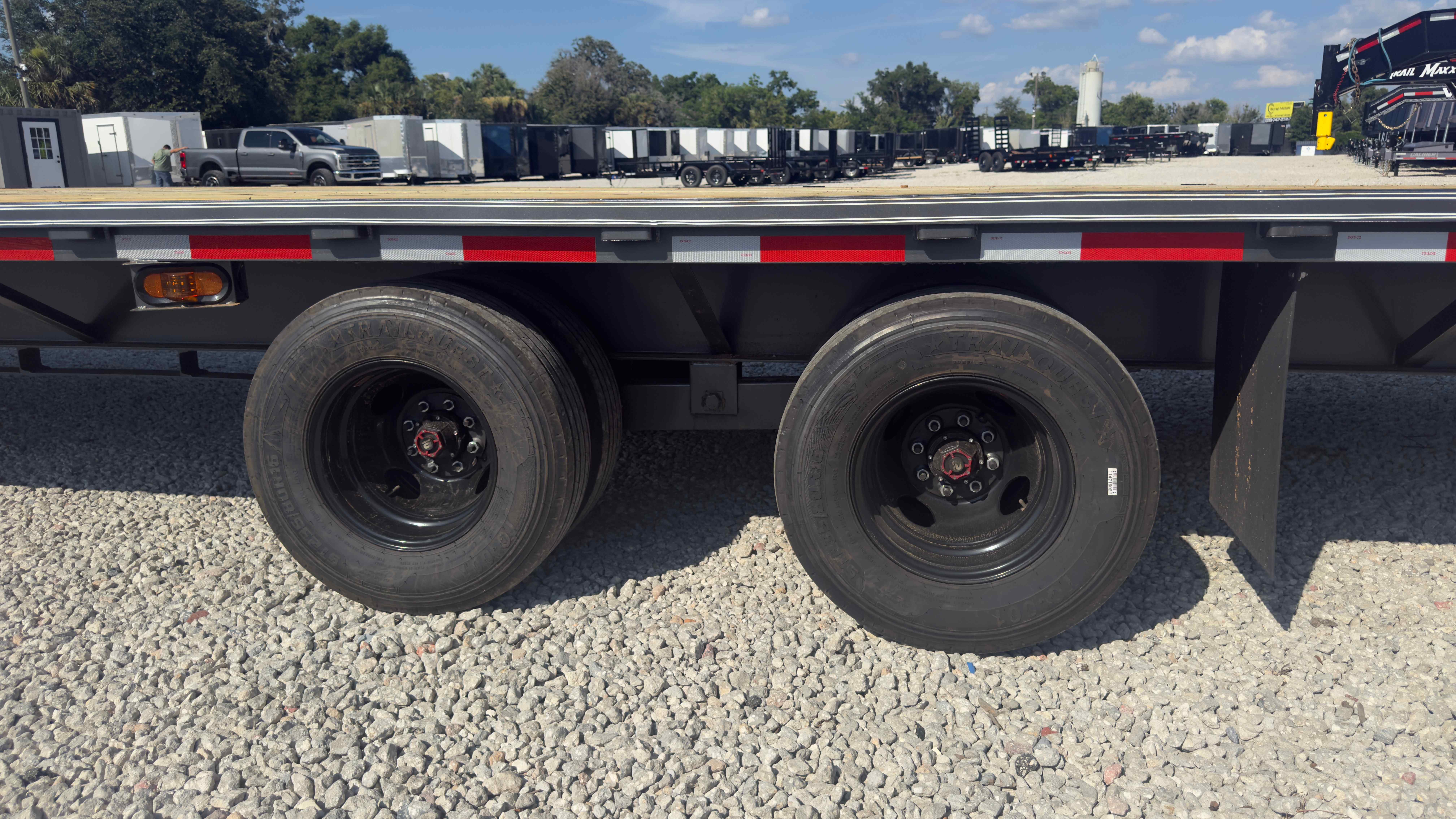 New 8.5×40 VAR TRAILERS LLC Flatbed Trailer