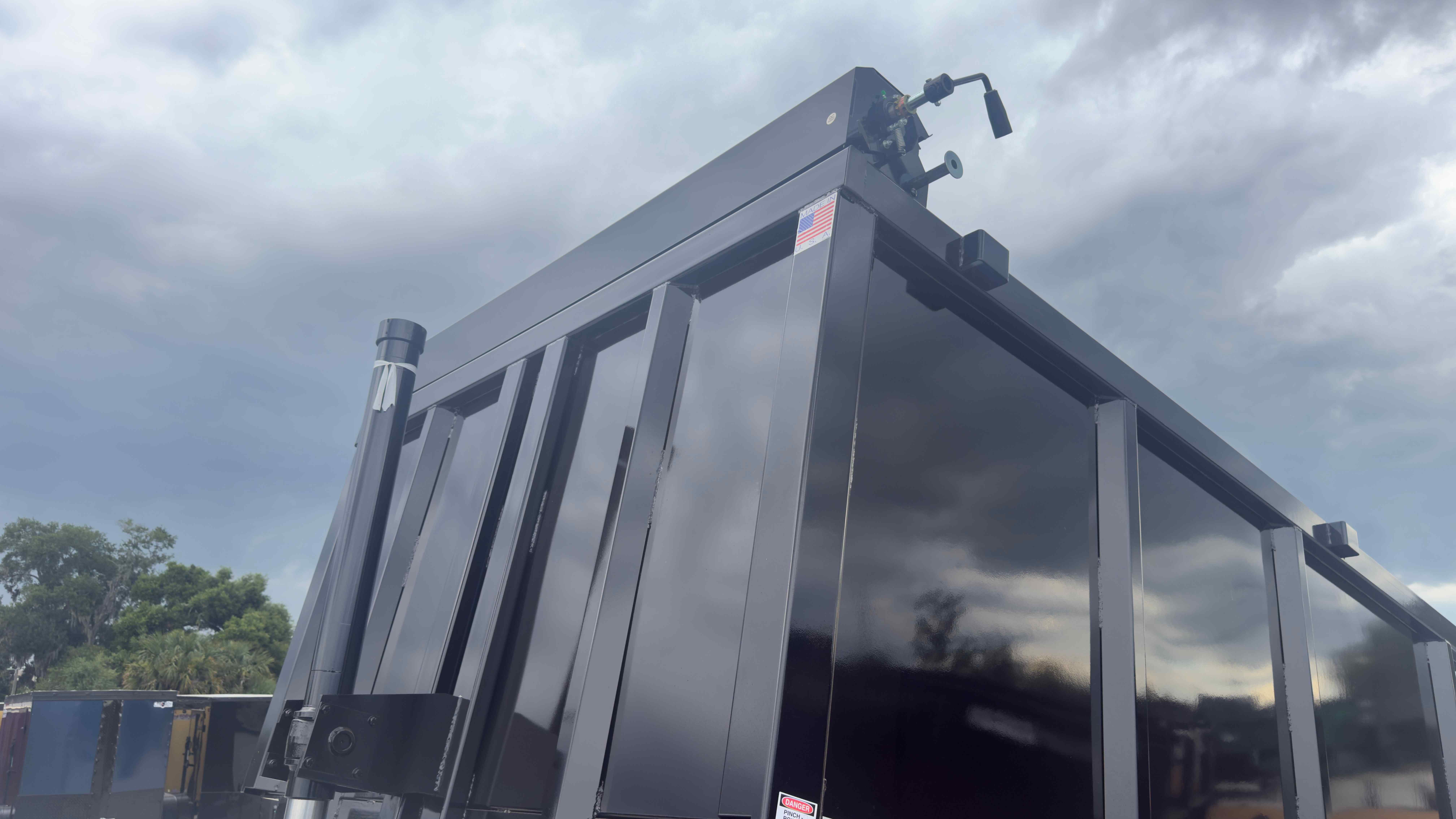 New 7×14 CALIBER Dump Trailer