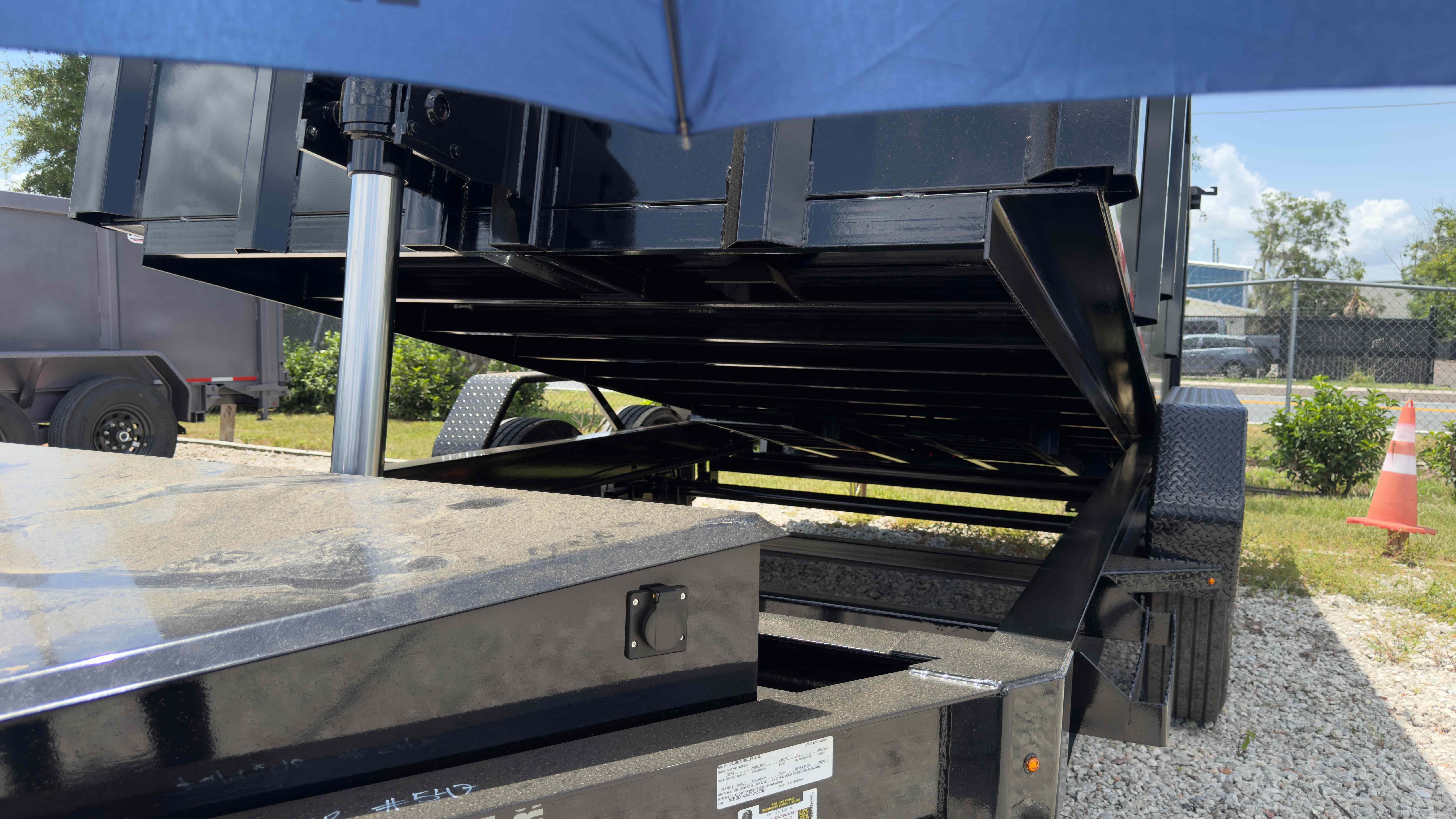 New 7×14 CALIBER Dump Trailer