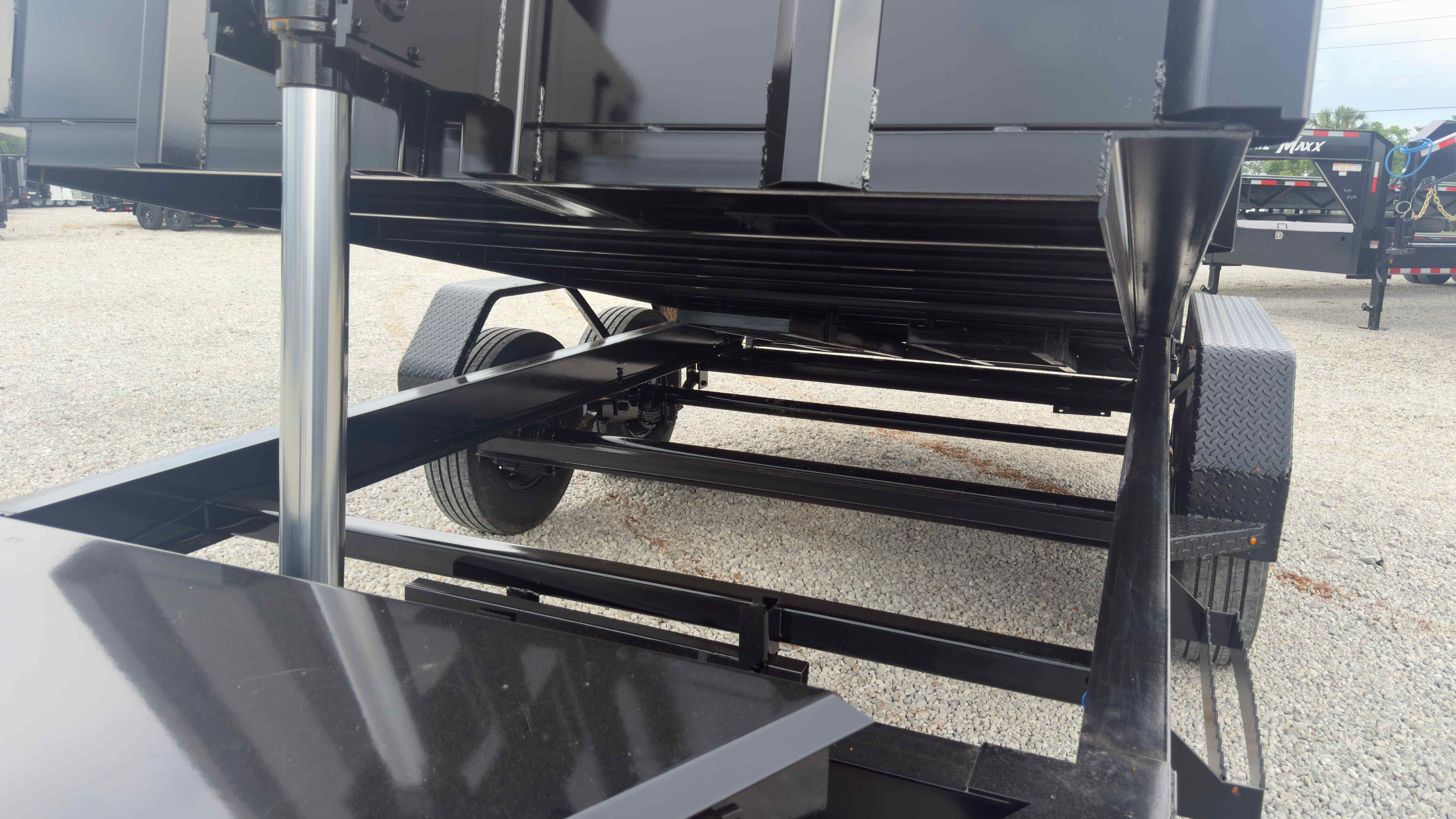 New 7×14 Caliber Dump Trailer
