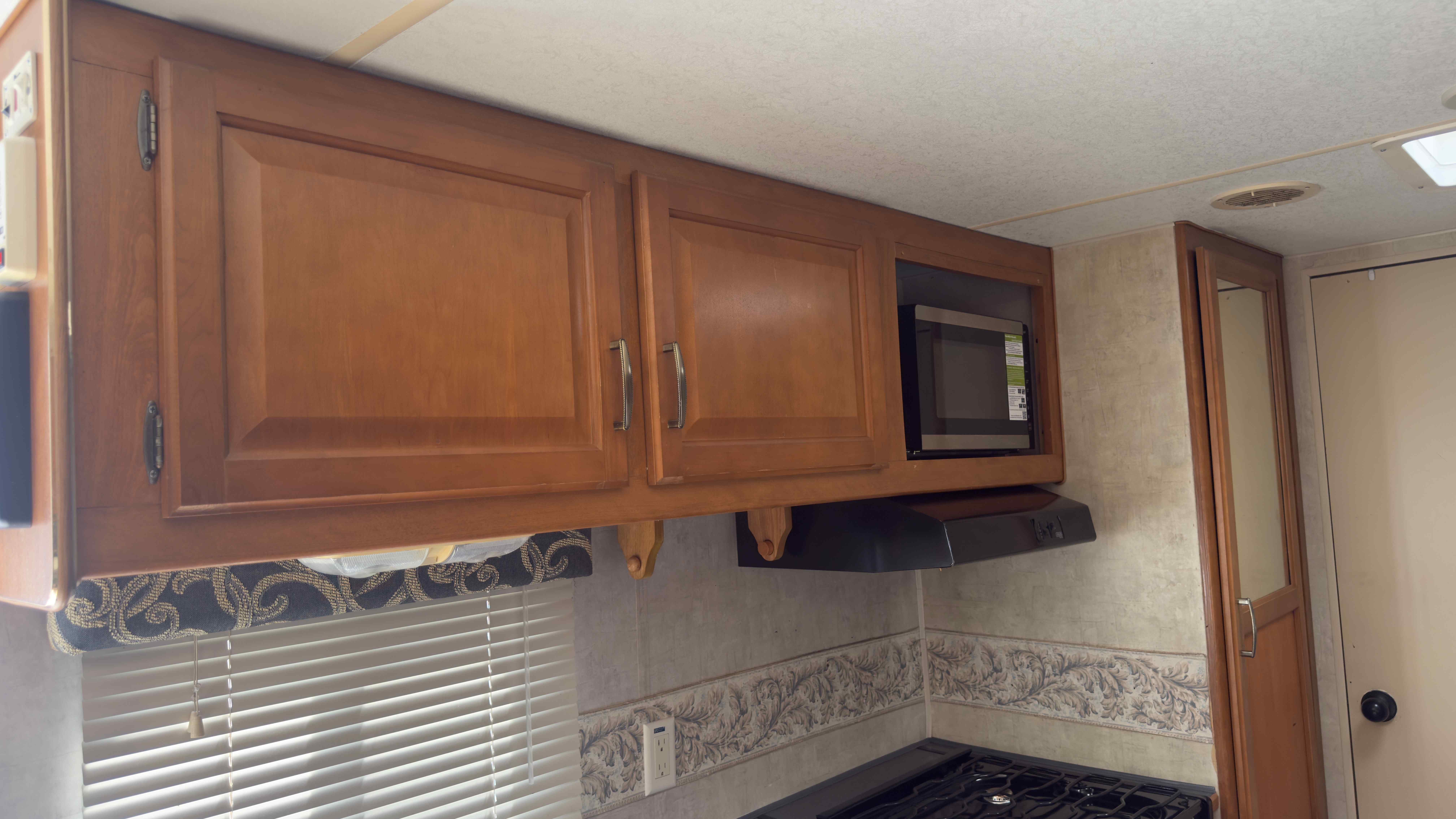 Used 8.5×24 PRWU Enclosed Trailer