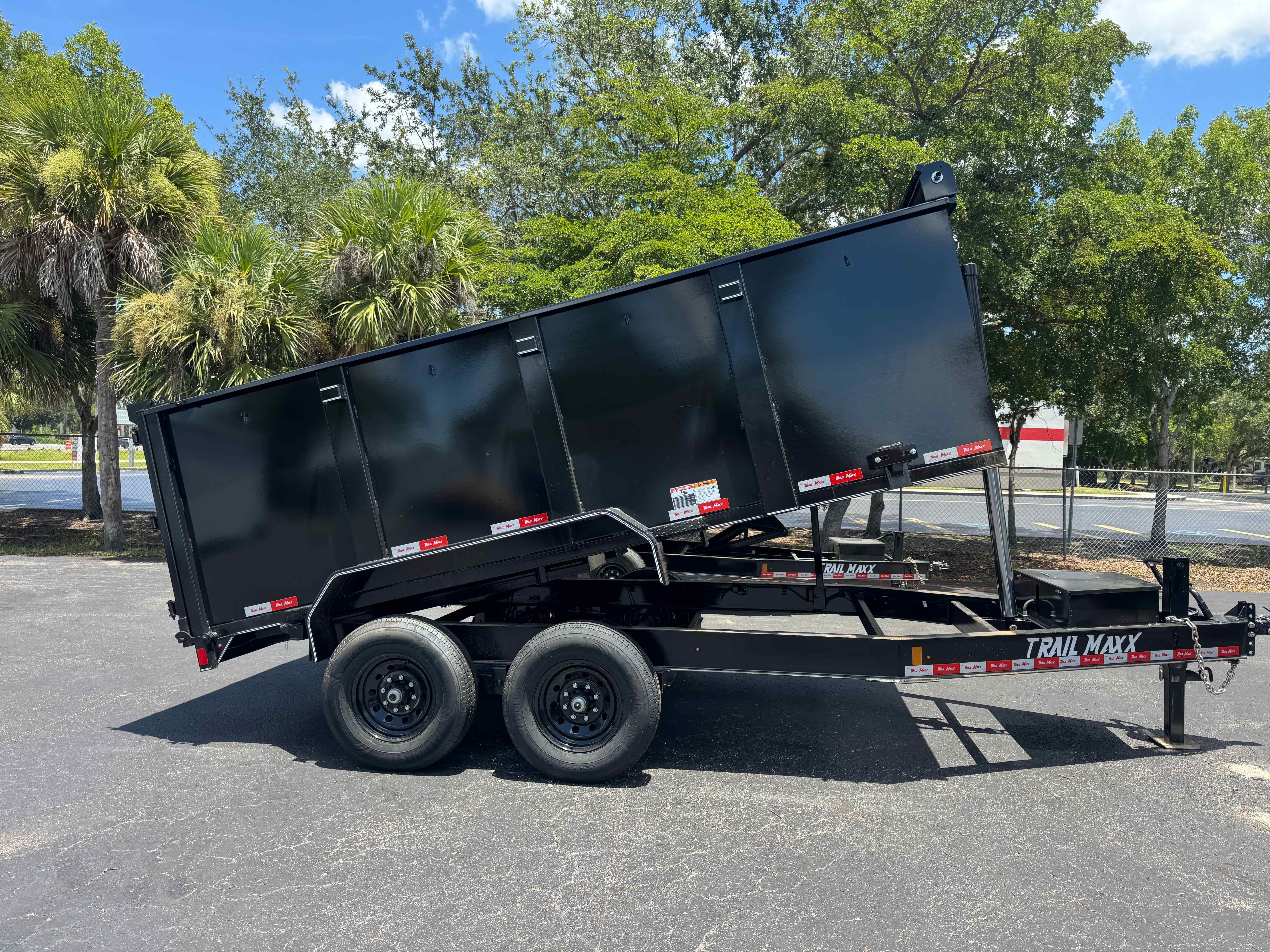 New 7×14 TRAILMAXX Dump Trailer