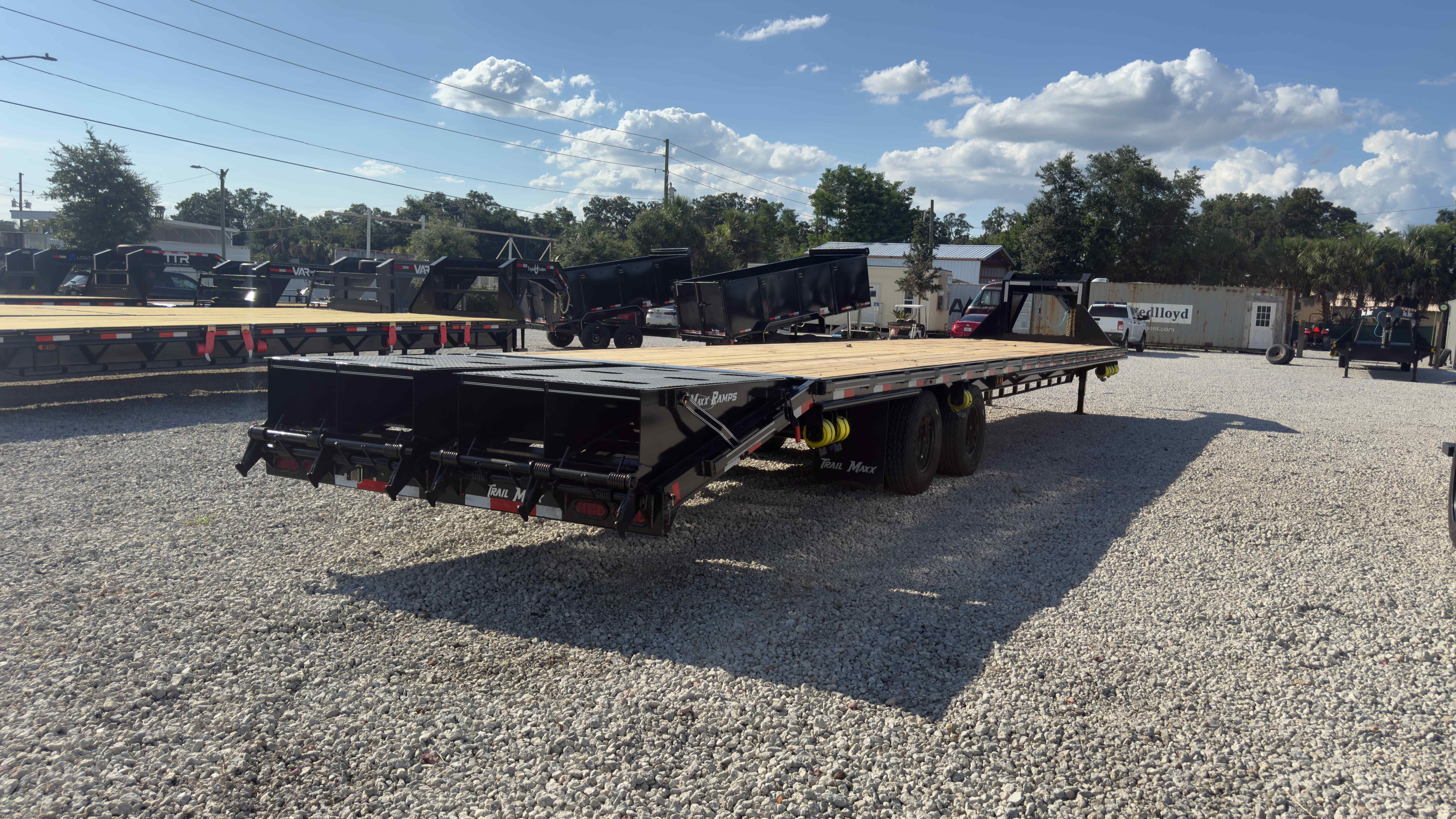 New 8.5×40 TrailMaxx Flatbed Trailer