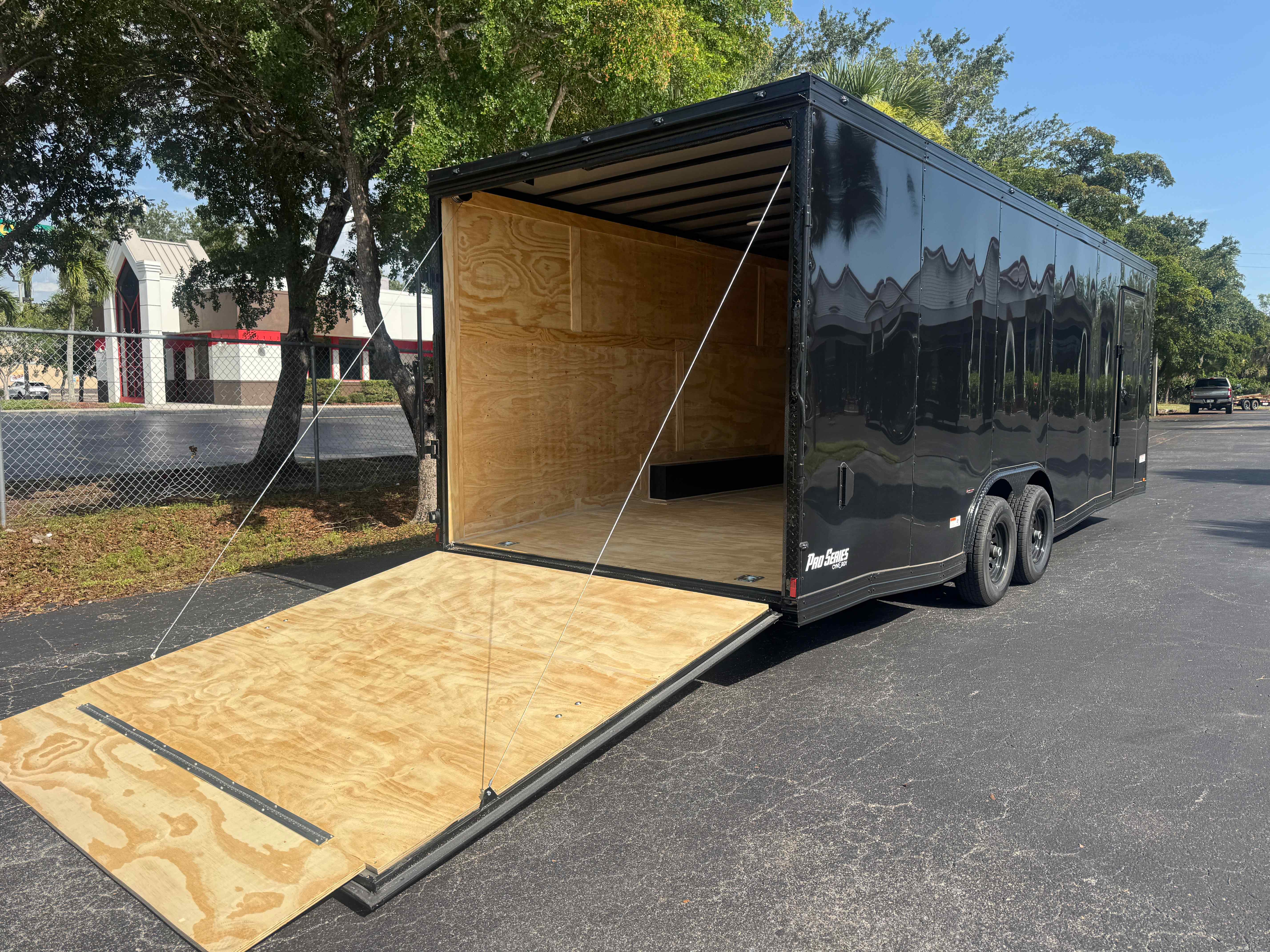 New 8.5×24 CYNERGY CARGO Enclosed Trailer