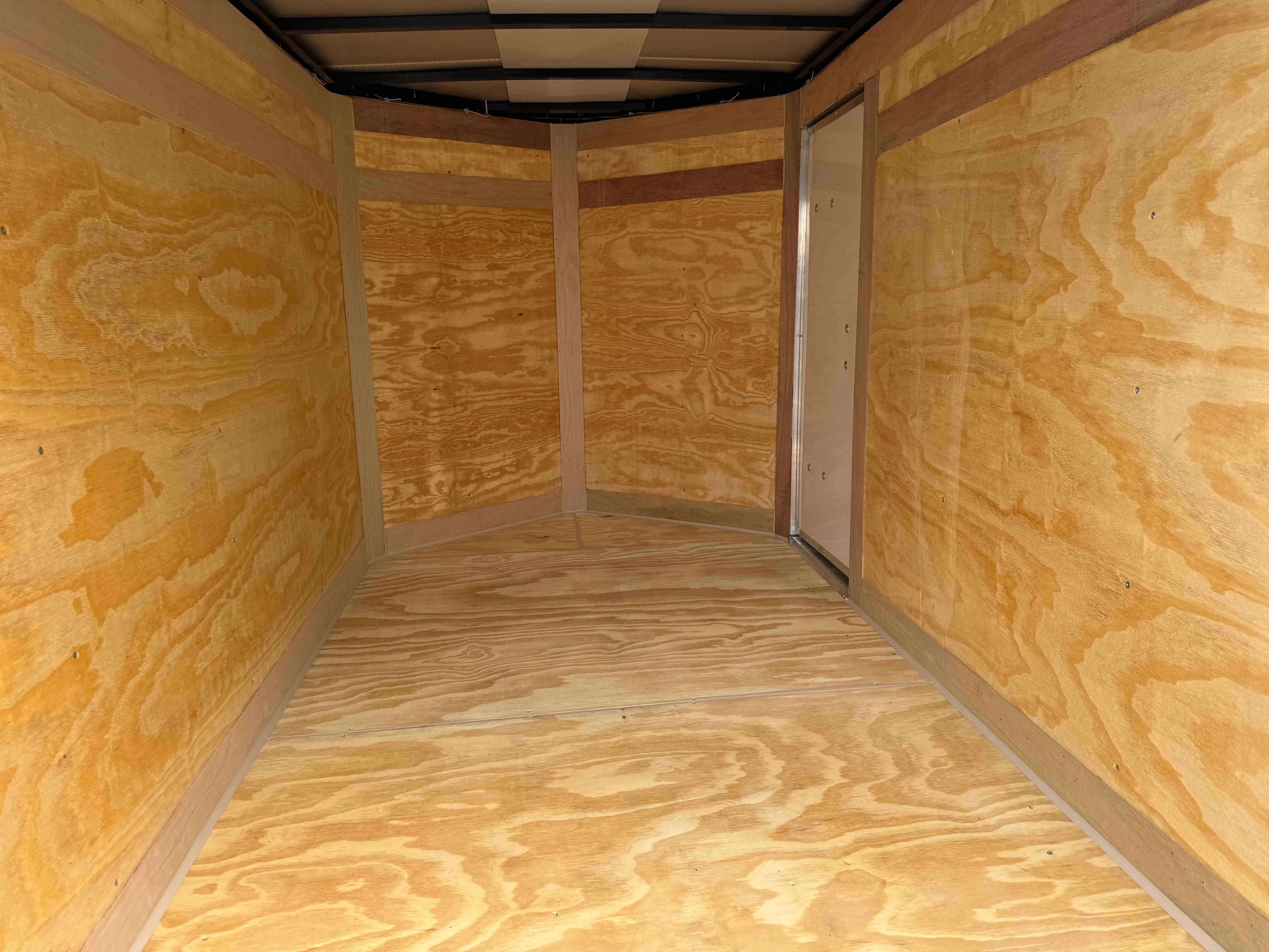 New 5×8 CYNERGY CARGO Enclosed Trailer