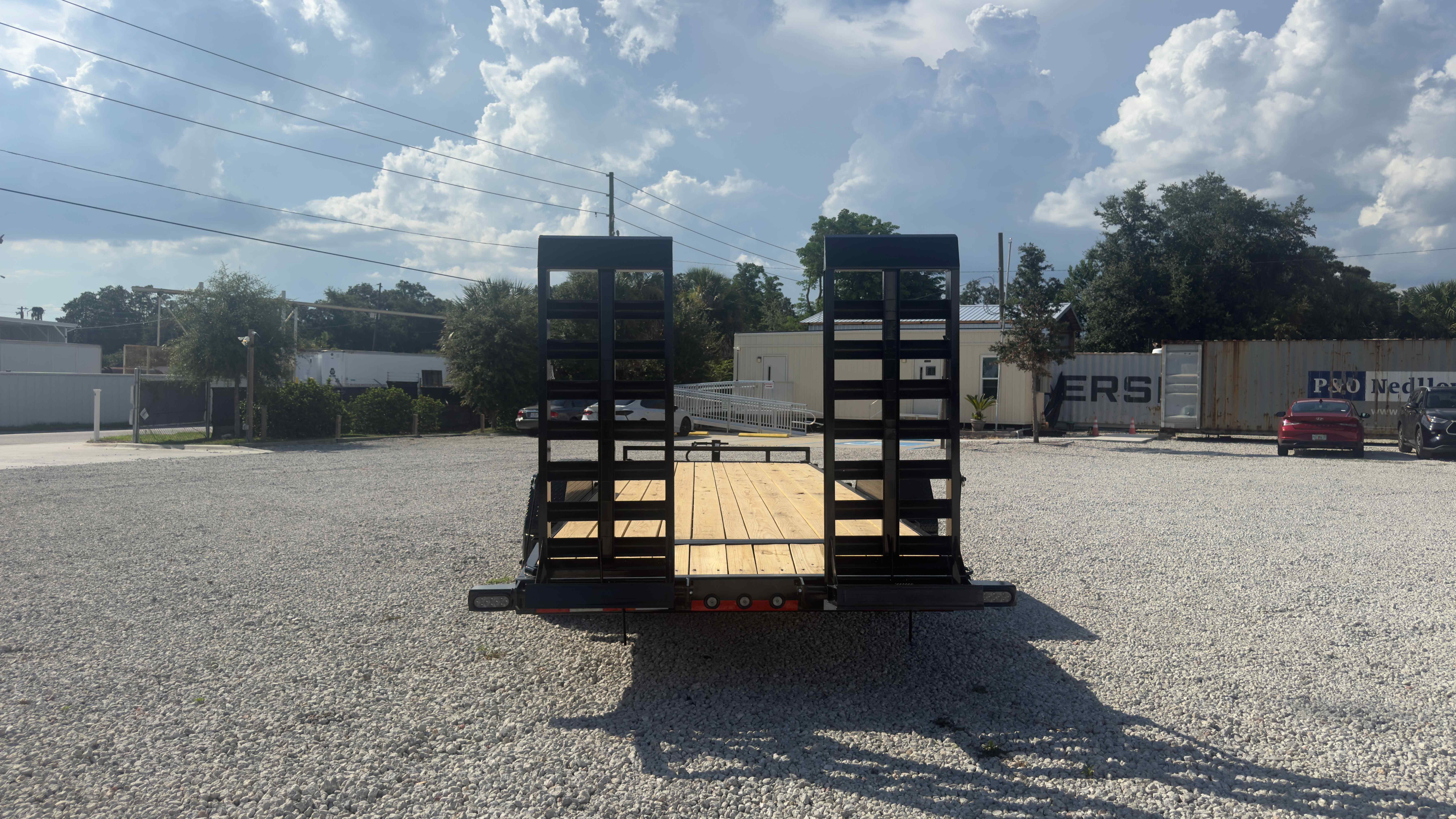 New 7×22 LOAD TRAIL Car Trailer