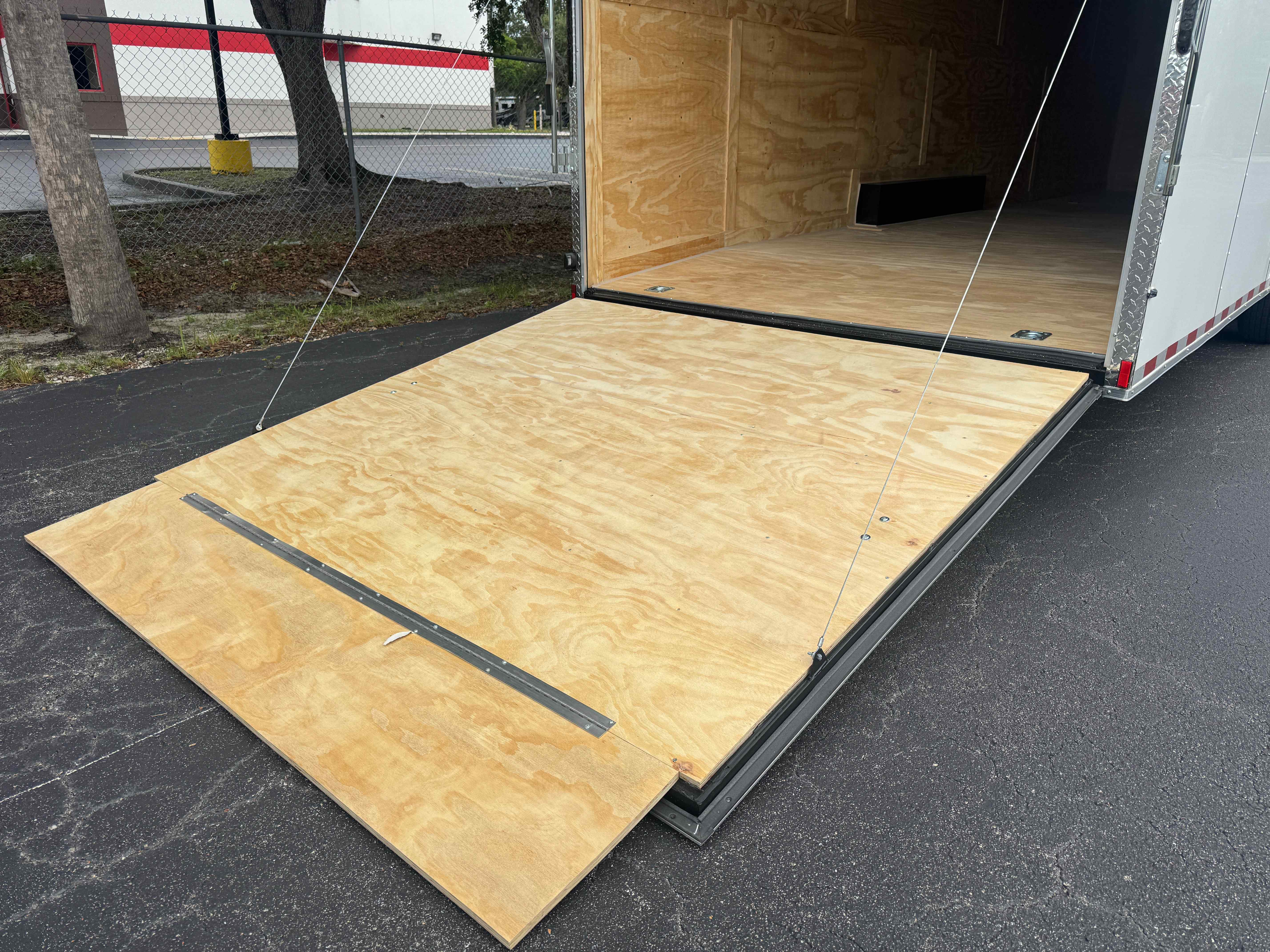 New 8.5×28 CYNERGY CARGO Enclosed Trailer