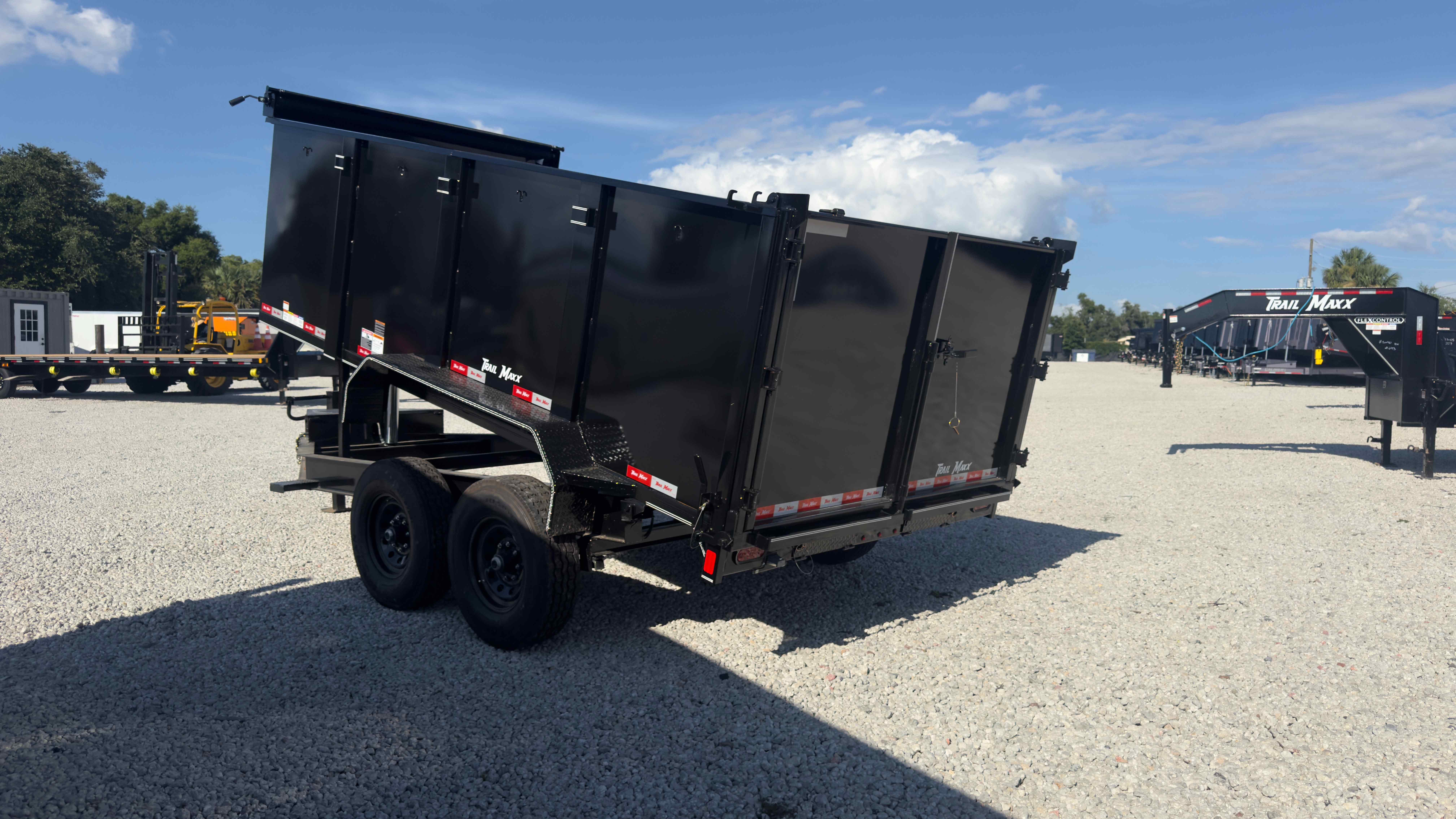 New 7×14 TRAILMAXX Dump Trailer