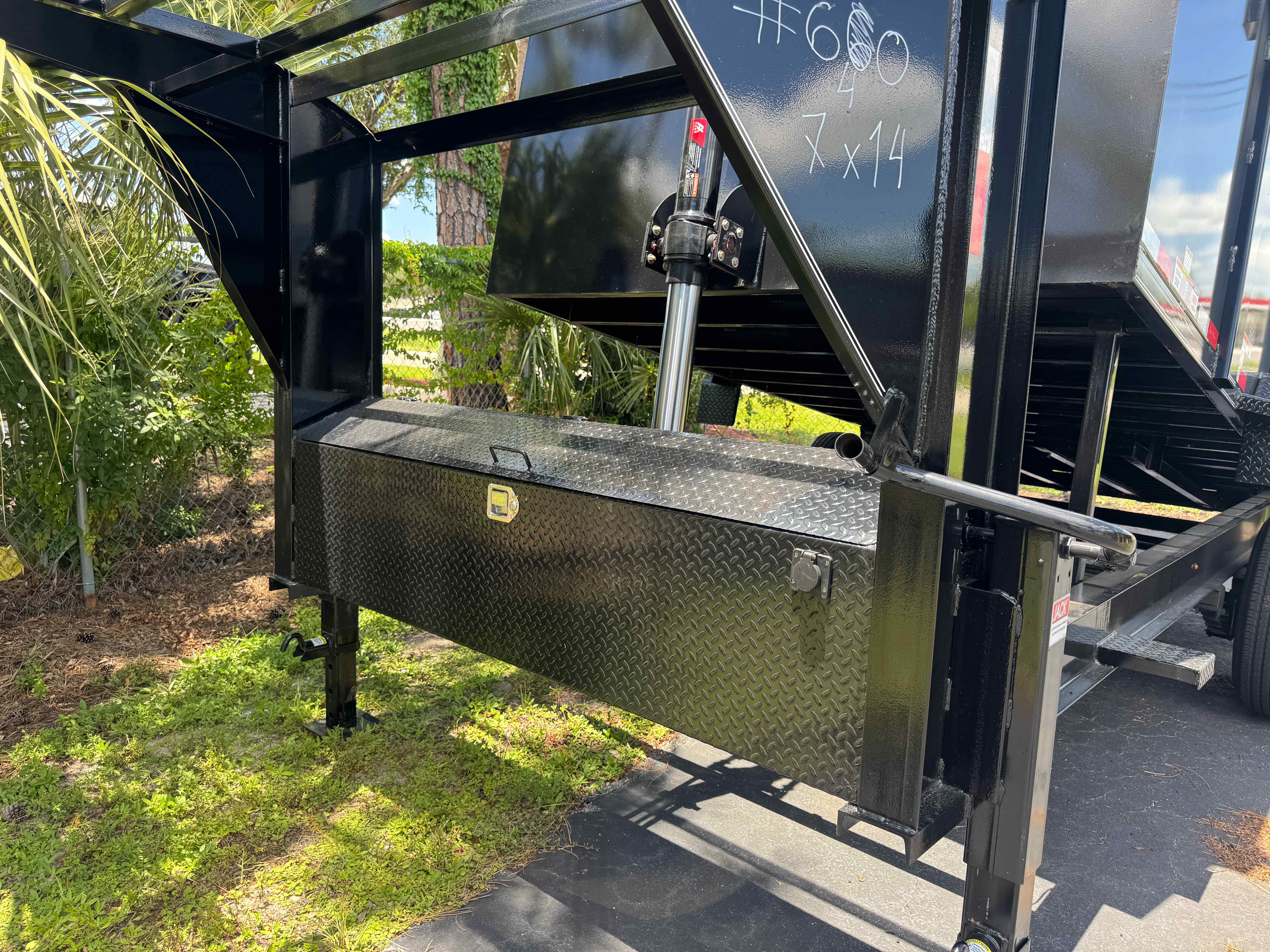 New 7×14 TRAILMAXX Dump Trailer